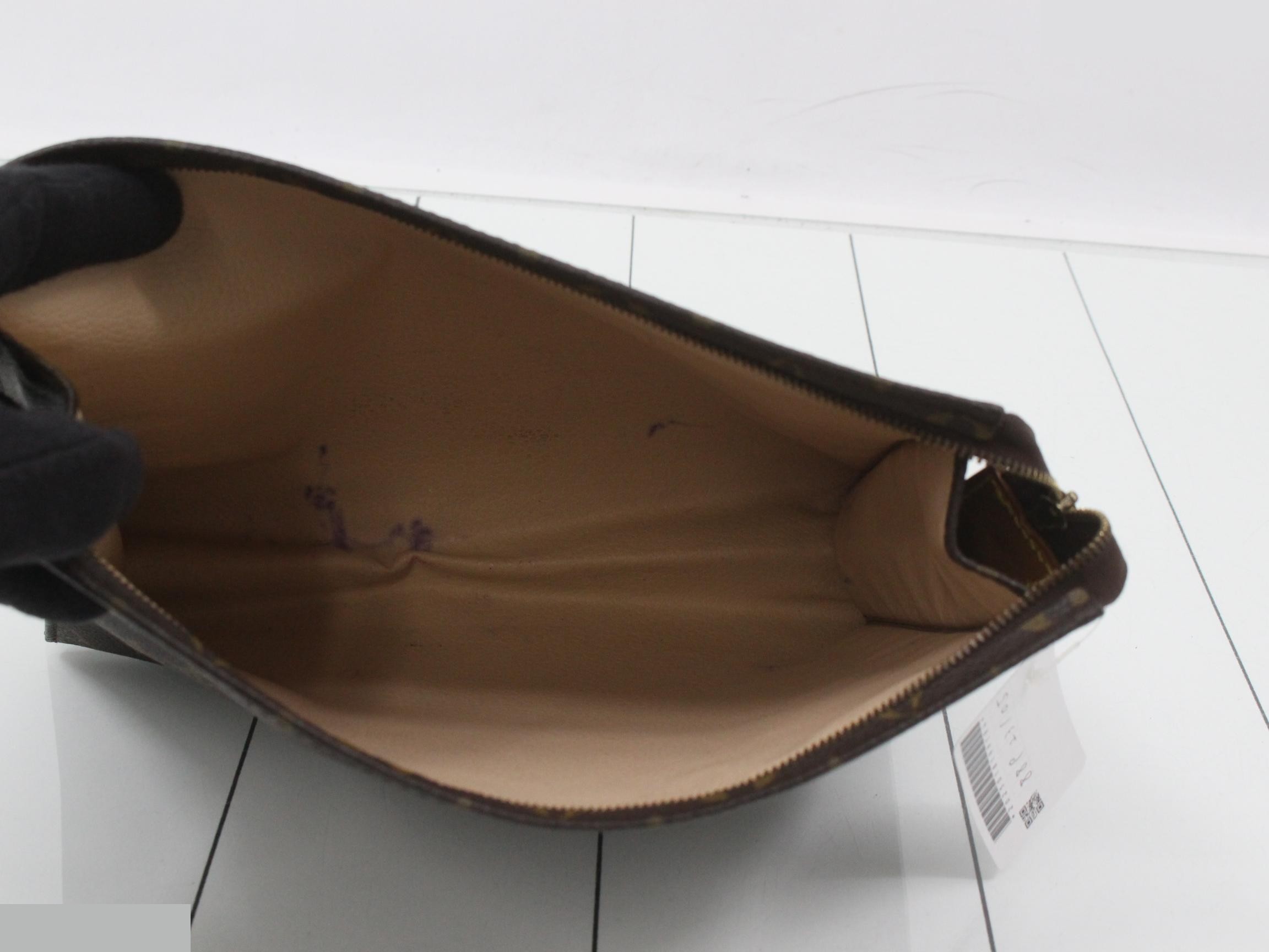 Mono Toilet Pouch — view 4