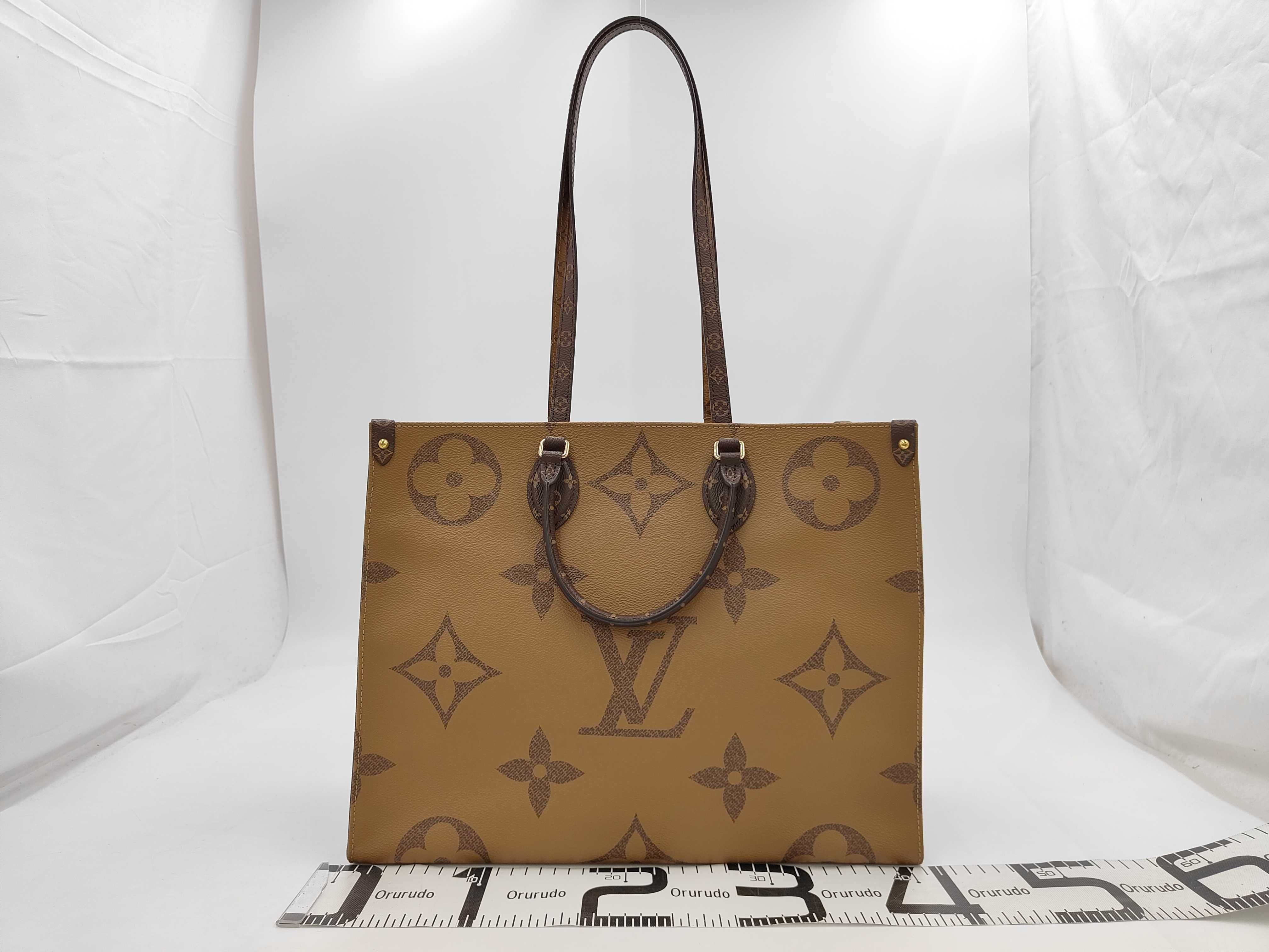 OnTheGo GM Tote Bag — view 2