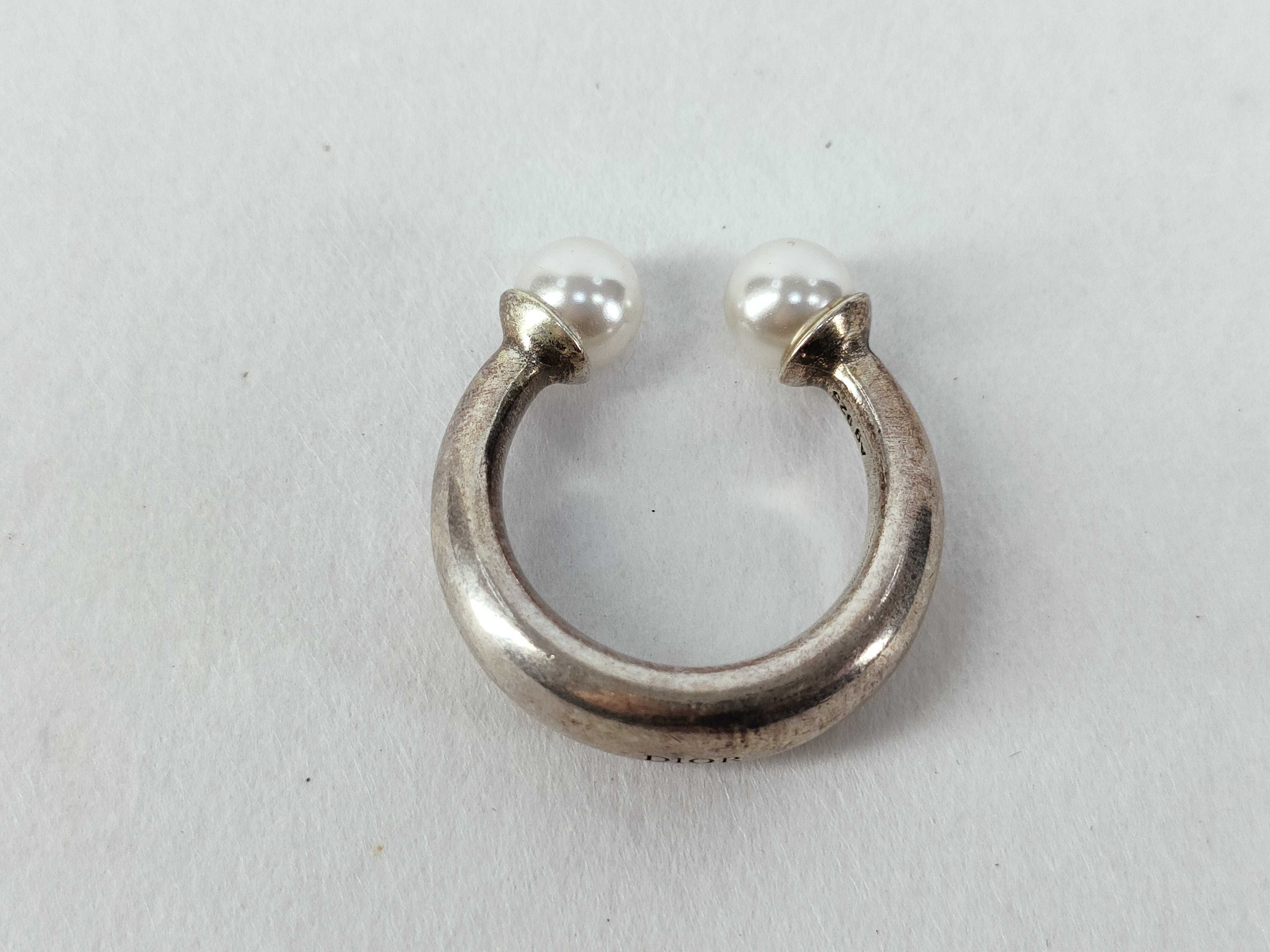 Tribal Pearl Ring, Size S — view 4