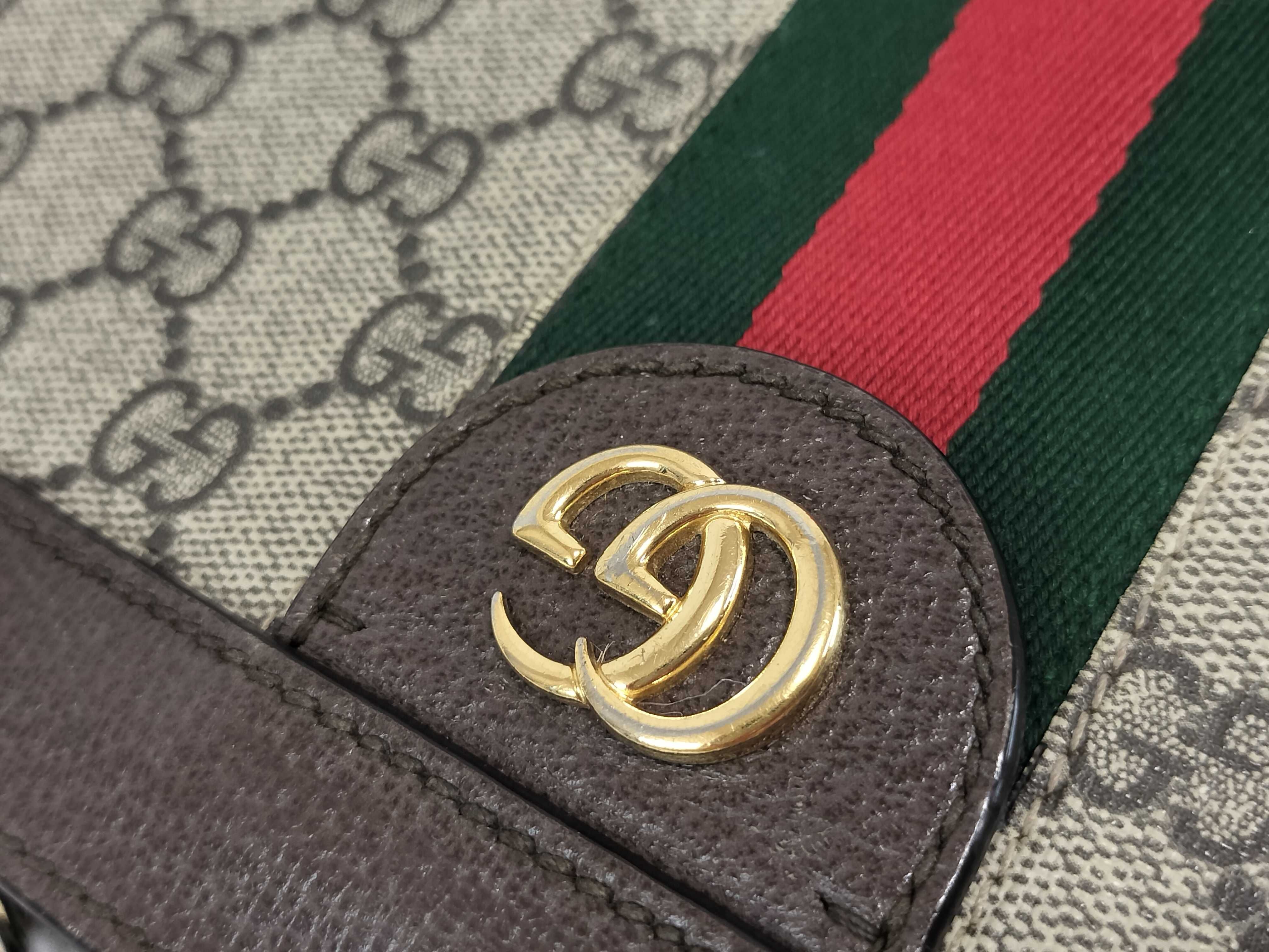 GG Supreme Chain Shoulder Bag — view 14