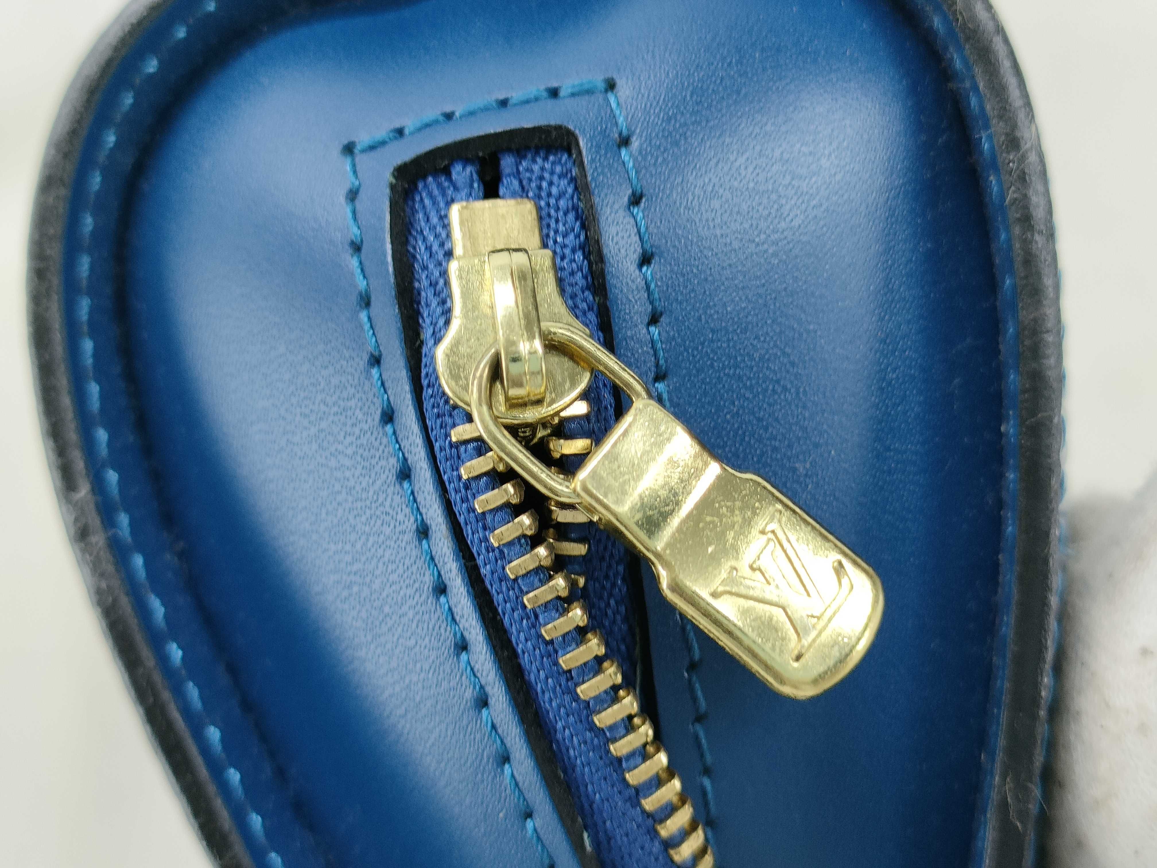 Epi Dauphine Pouch M48445 SP0937 (with dust bag) — view 11