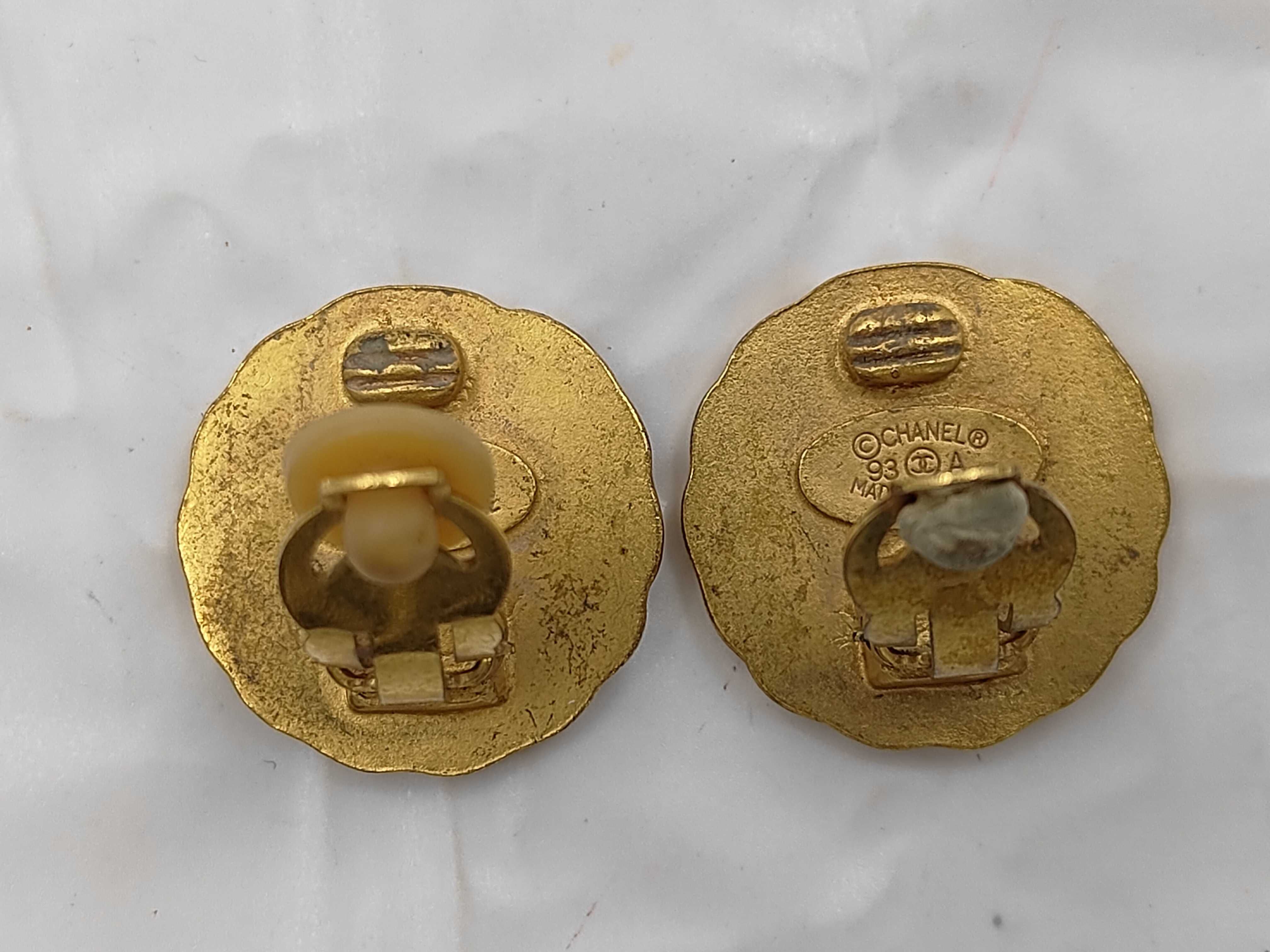 Coco Mark Round 93A Earrings — view 3