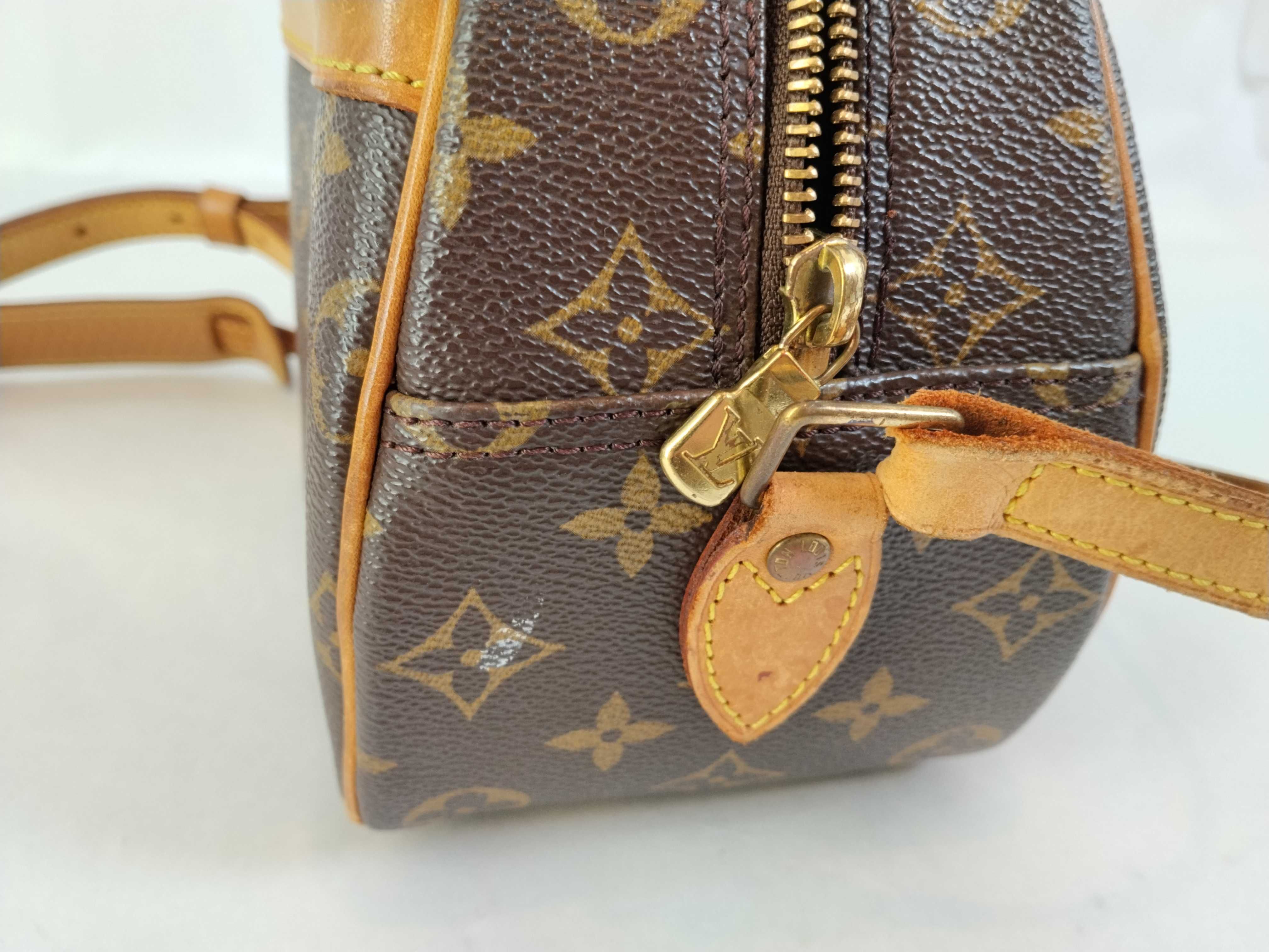 Monogram Blois M51221 SA0073 Shoulder Bag — view 14