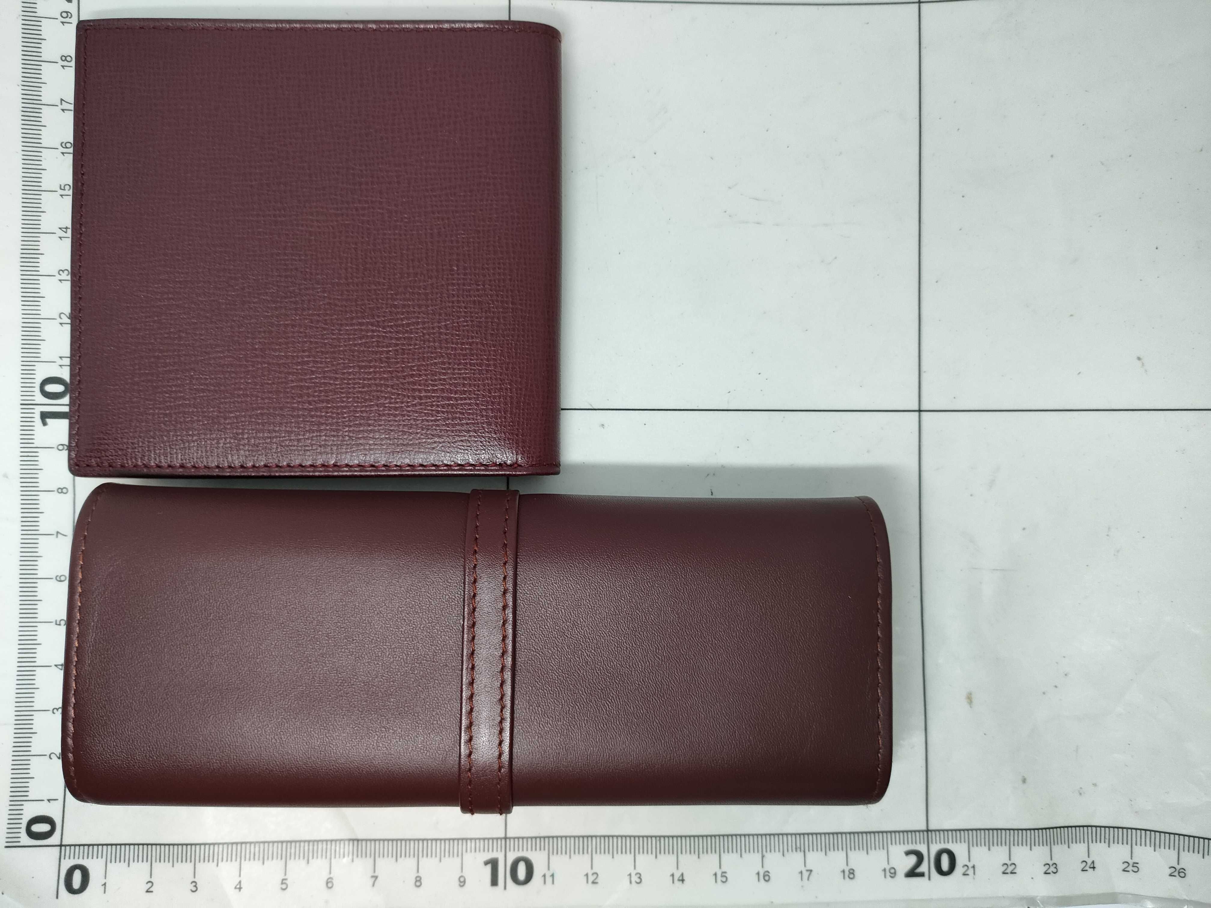eyeglass case, folding wallet, and other accessories — view 2
