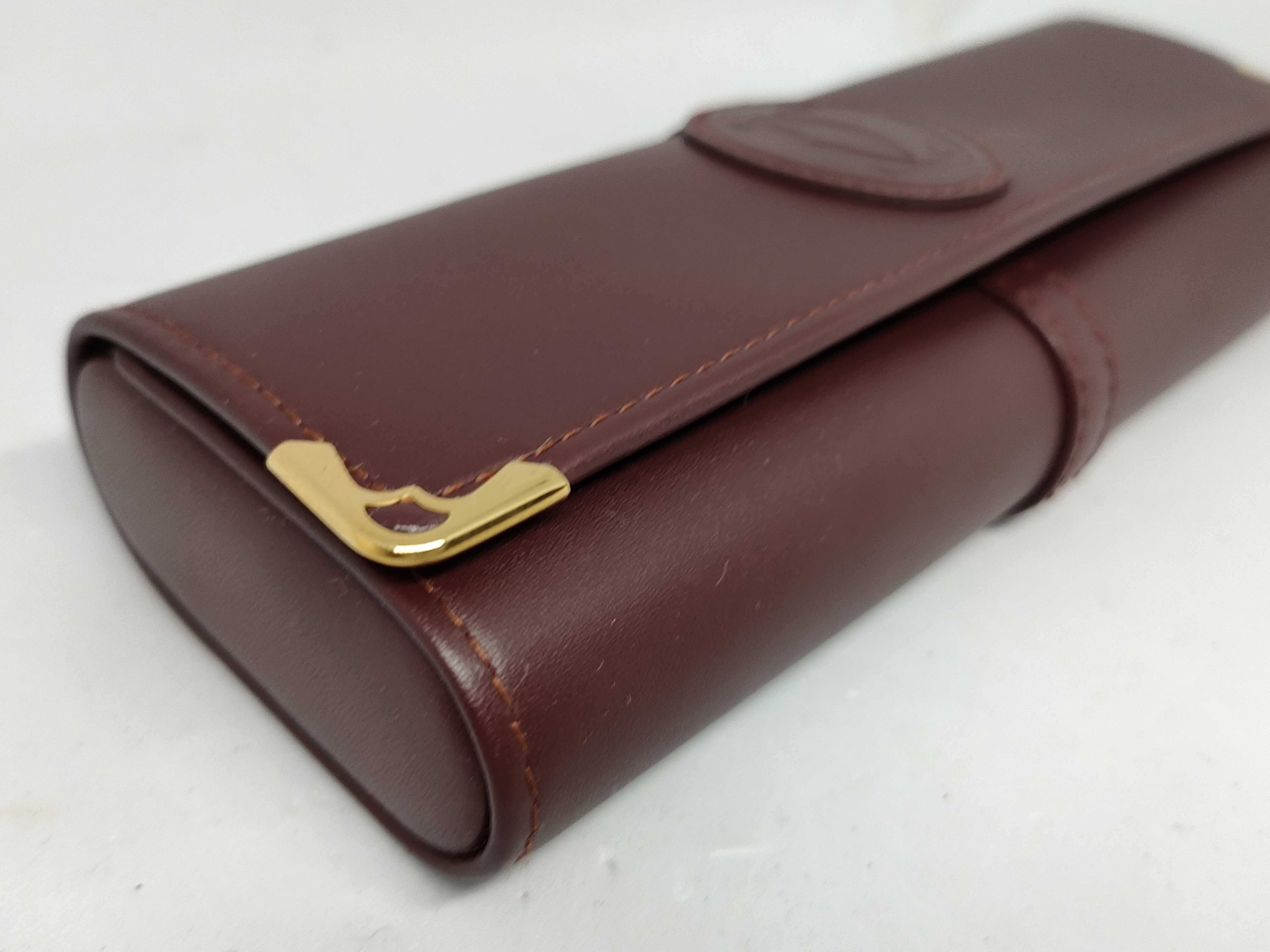 eyeglass case, folding wallet, and other accessories — view 3