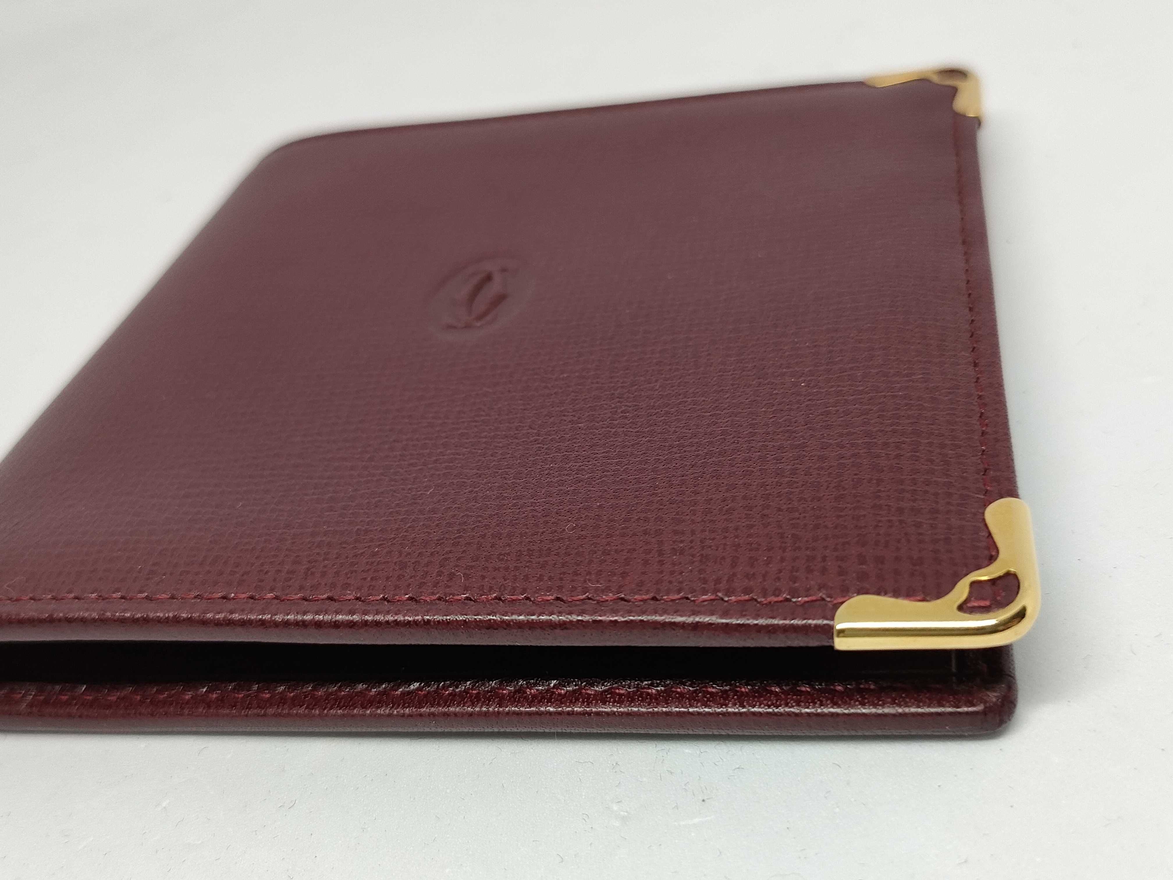 eyeglass case, folding wallet, and other accessories — view 7