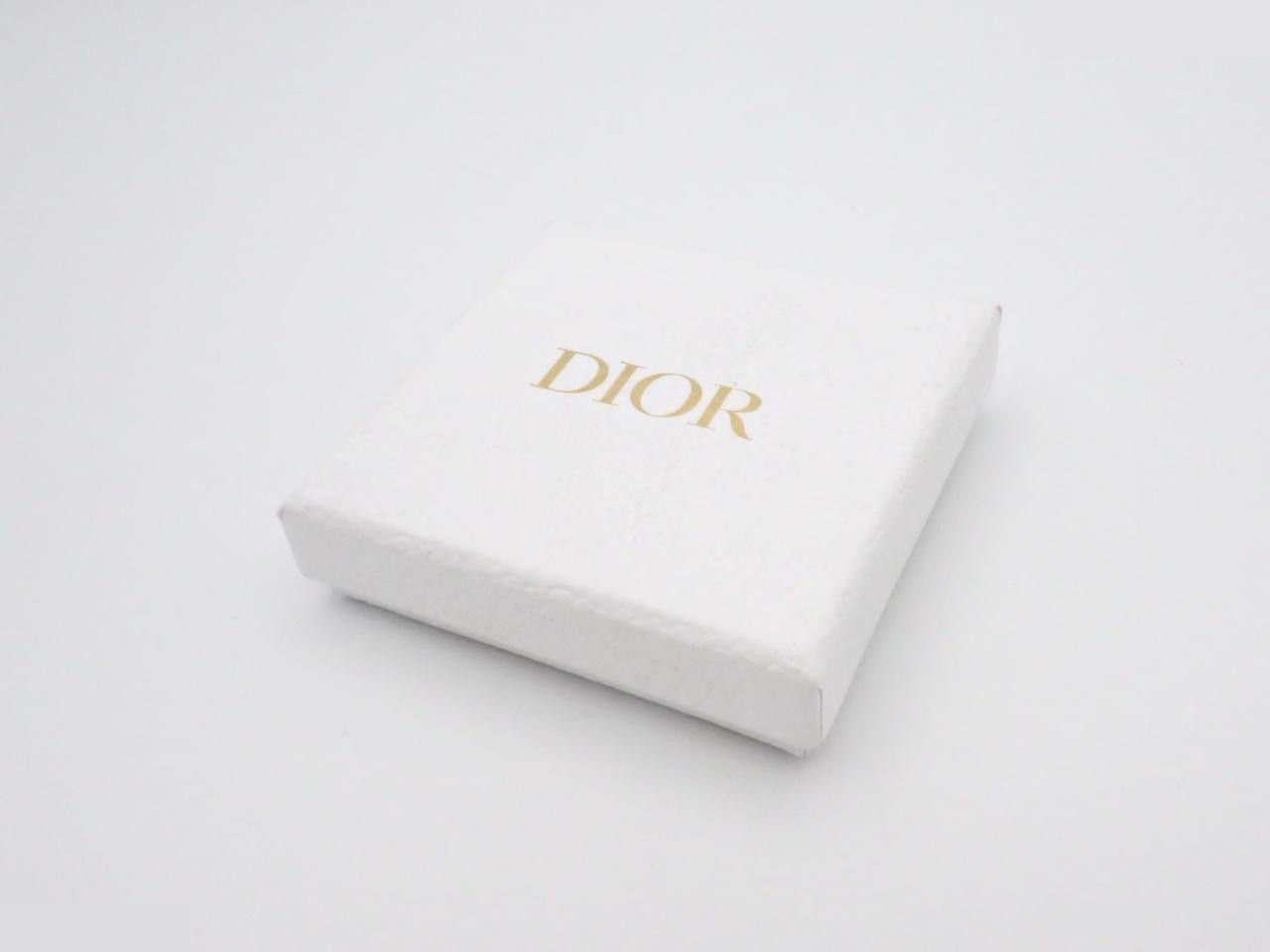 Other line: Precious metals, necklaces, pendants, neck circumference approximately 75 cm. — view 4