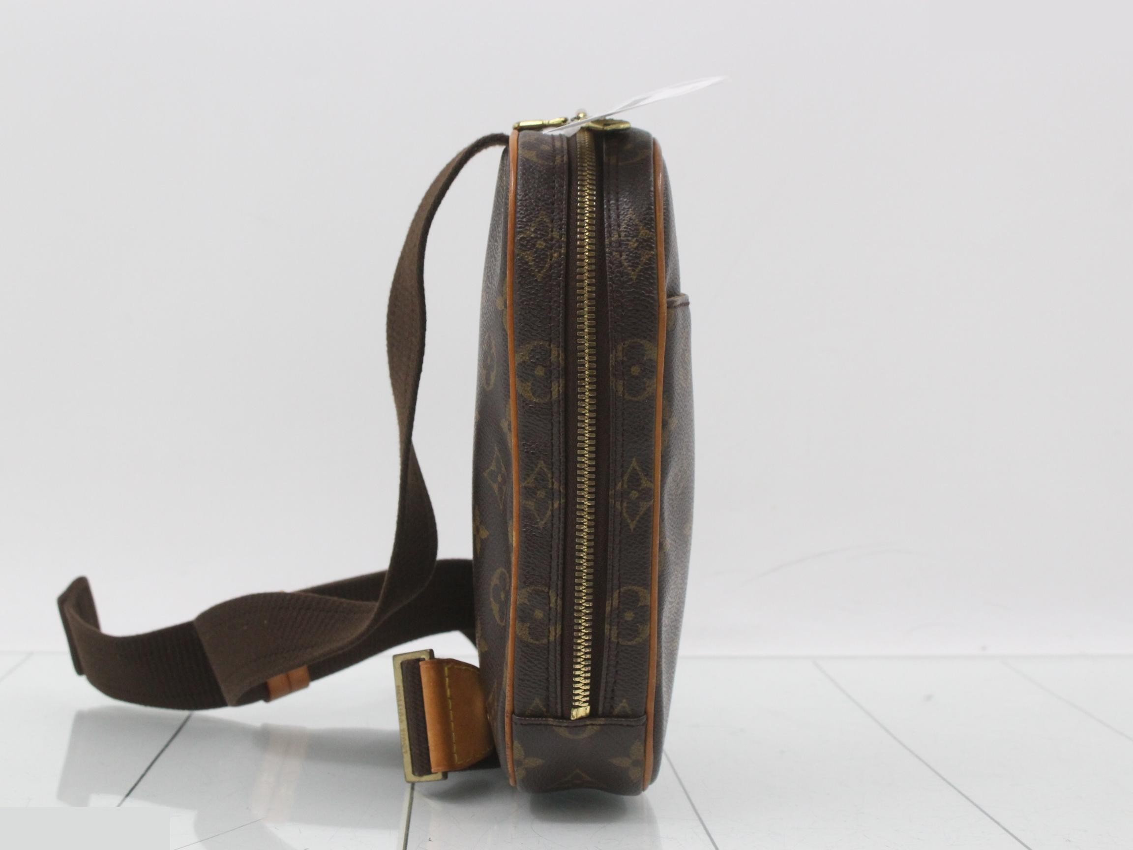 Pochette Gange — view 4