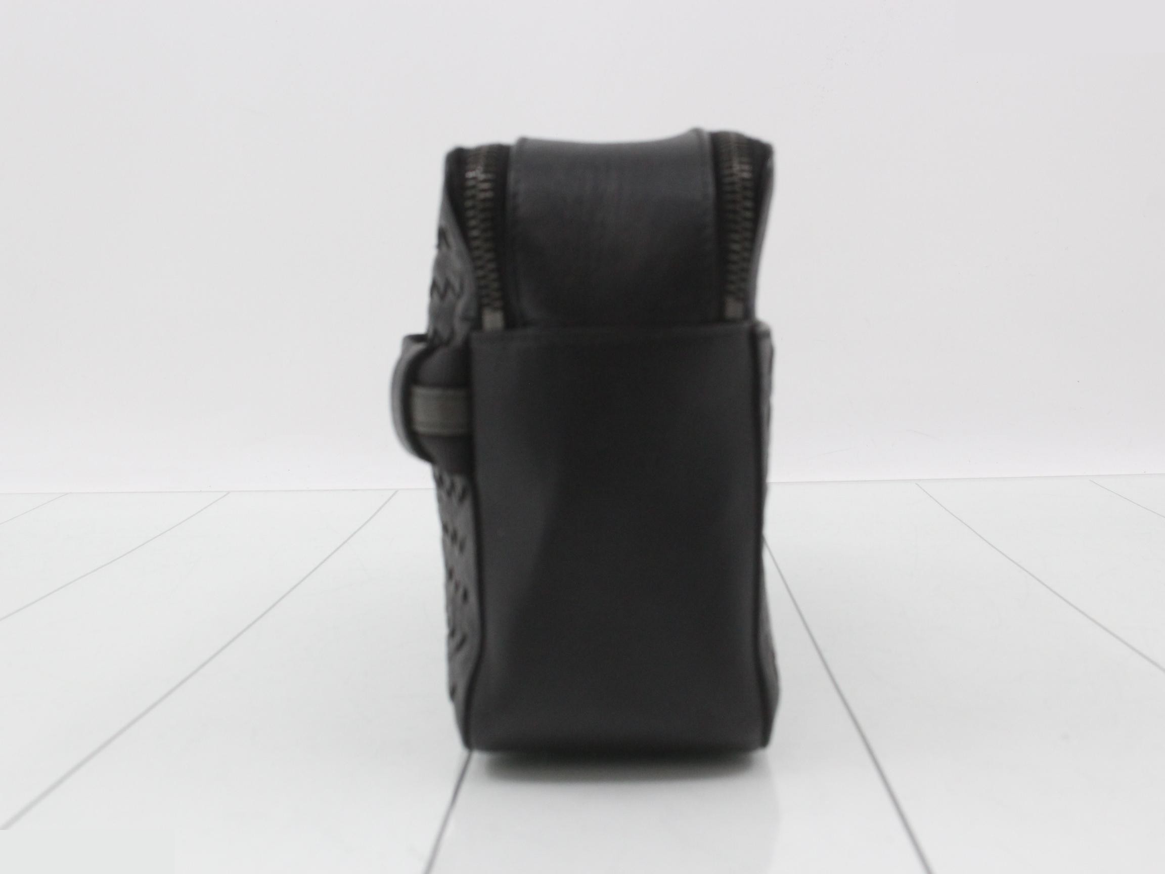 Intrecciato Leather Clutch Bag, Black — view 3