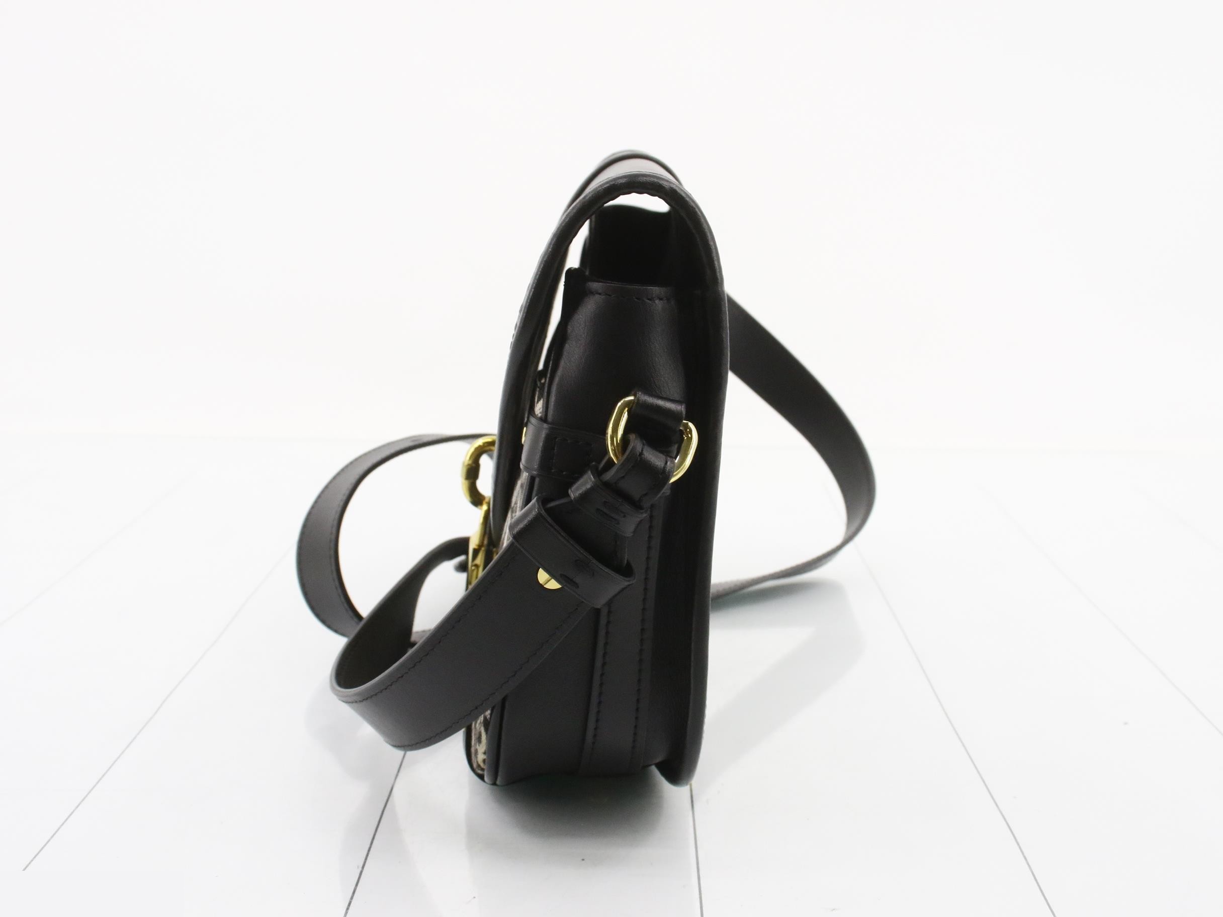 Neo Saumur MM Black M57488 — view 3