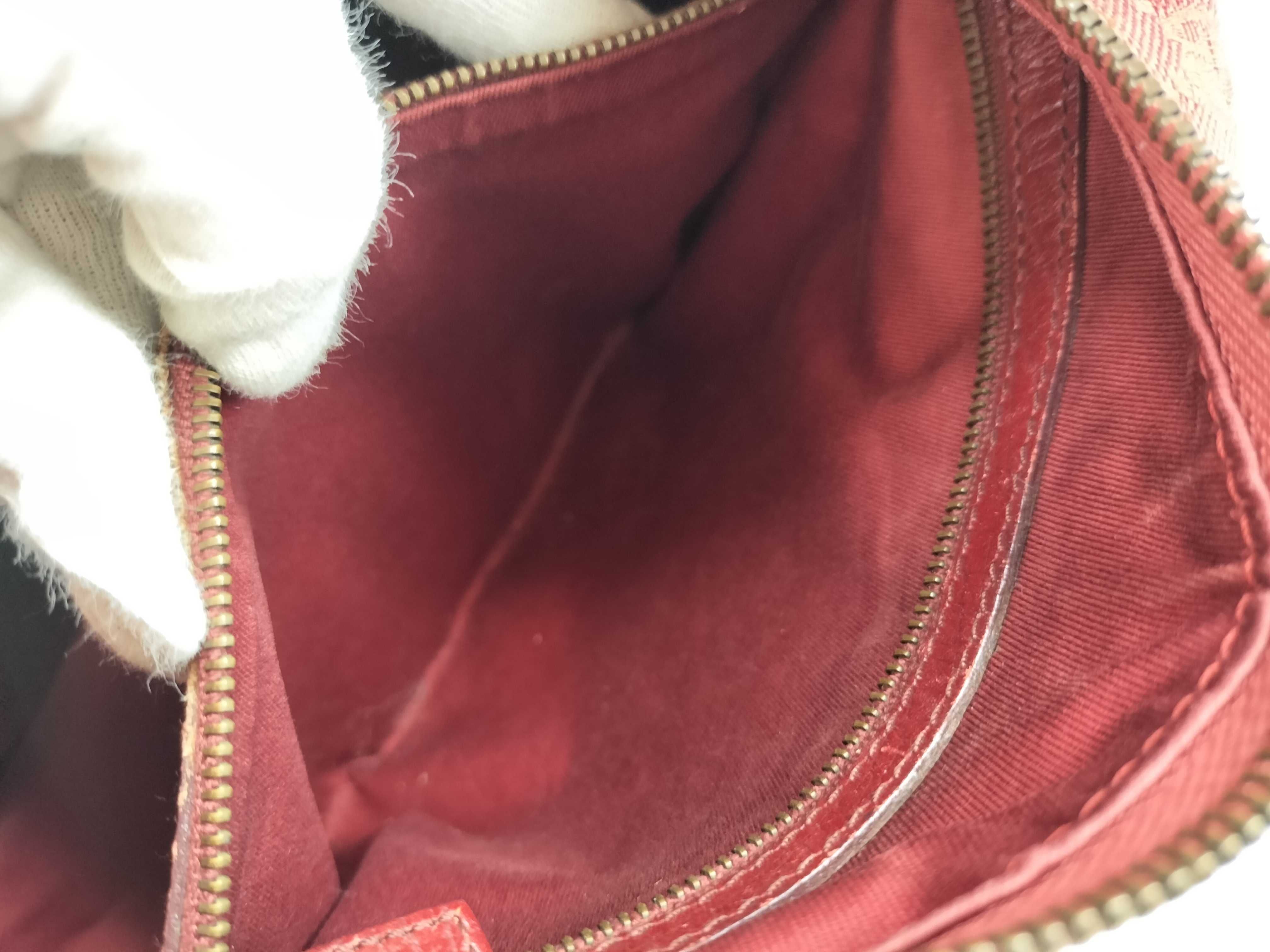 GG Canvas Gucci GG Canvas Horsebit Shoulder Bag — view 11