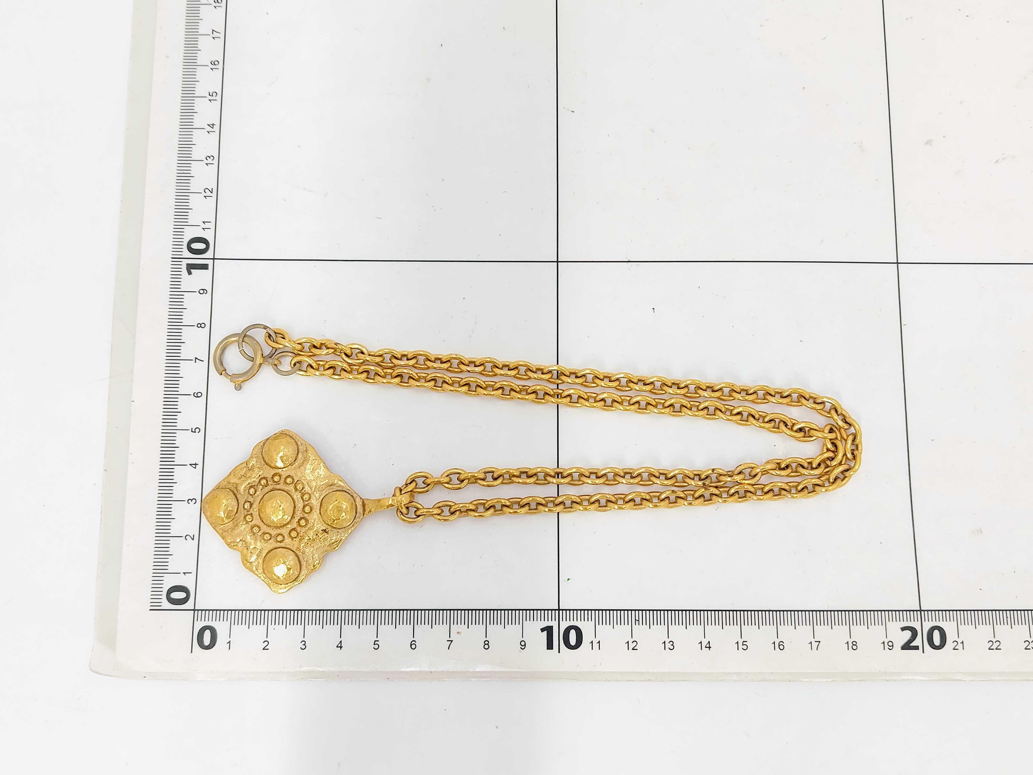 Vintage Necklace 23 Necklace — view 6
