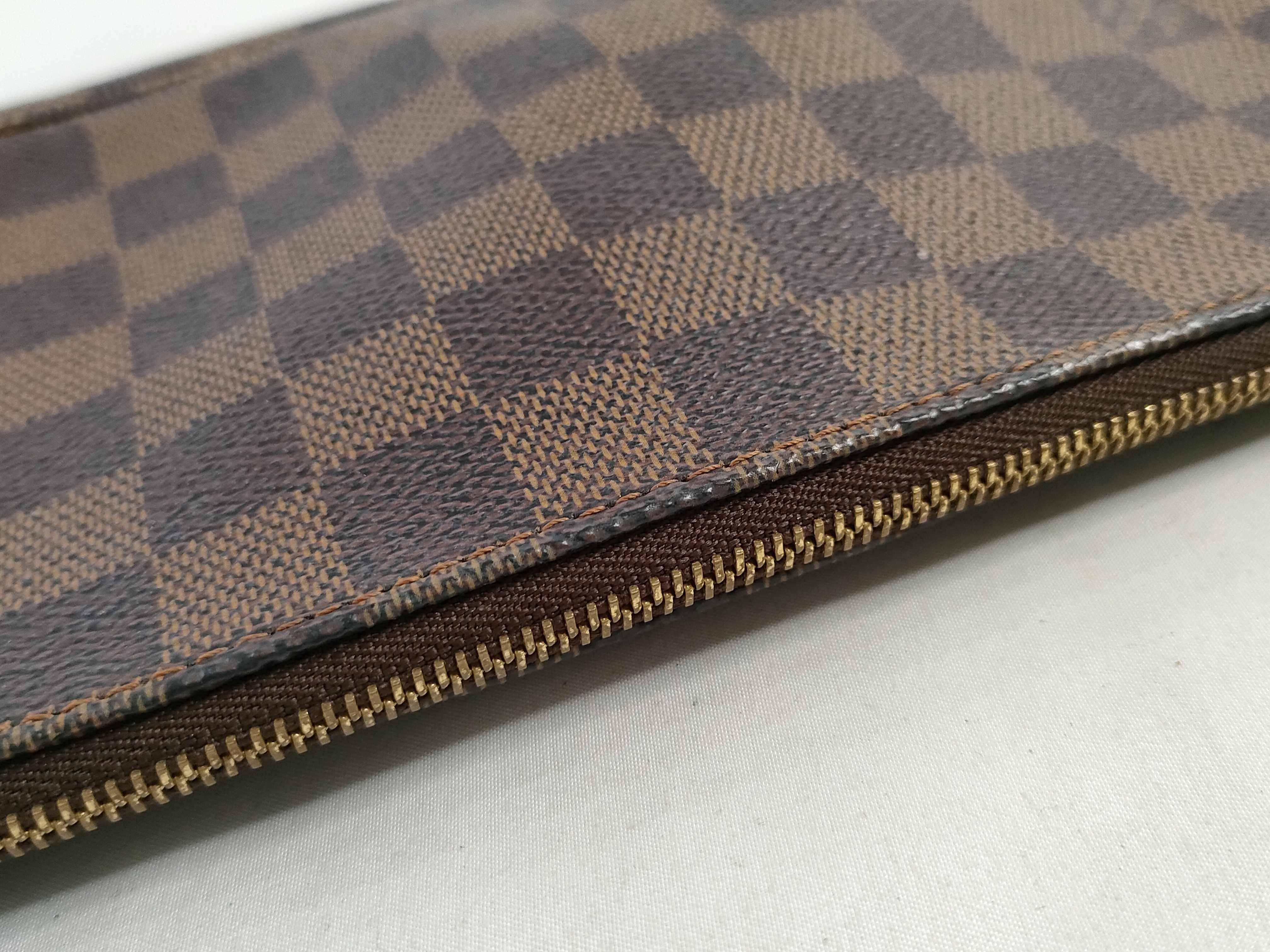 Damier N51985 Pochette Accessoires Pouch Handbag — view 8