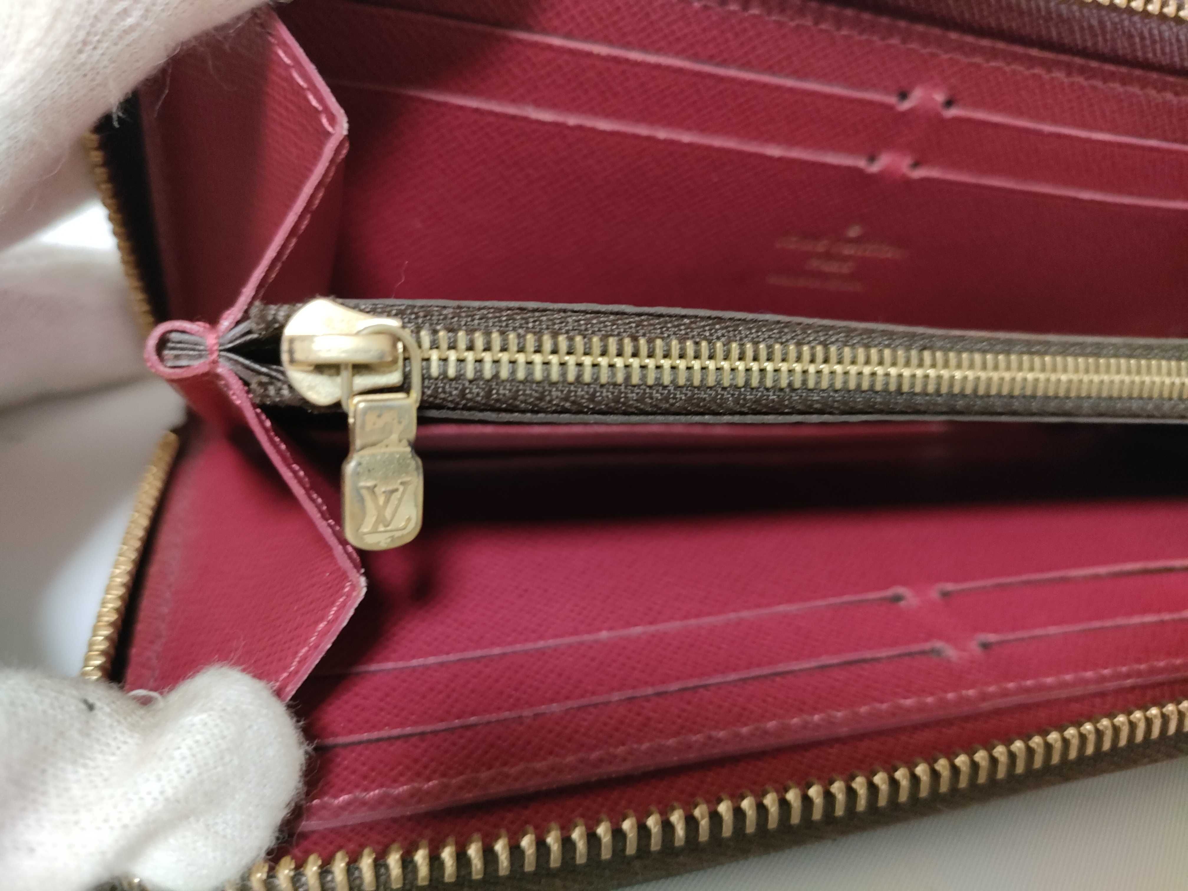 Monogram Louis Vuitton Monogram Portefeuille Clemence Fuchsia Gold Hardware CA0187 Wallet — view 9