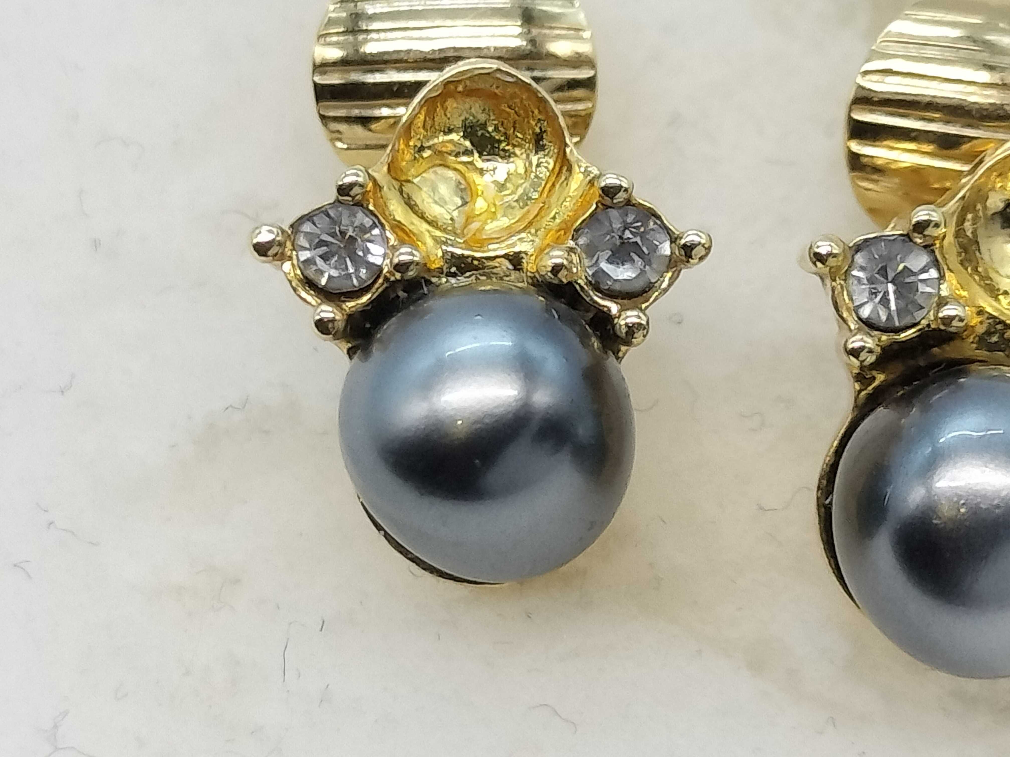 Pearl Earrings — view 2