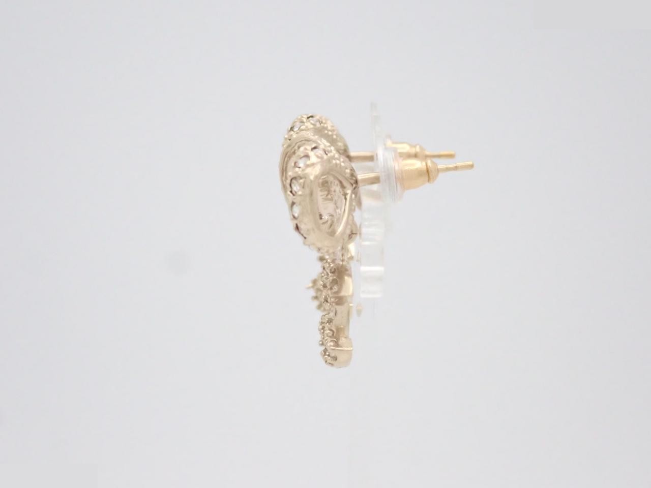earrings, L16V, Coco Mark, ribbon, stone, gold, 2.5cm in height. — view 3