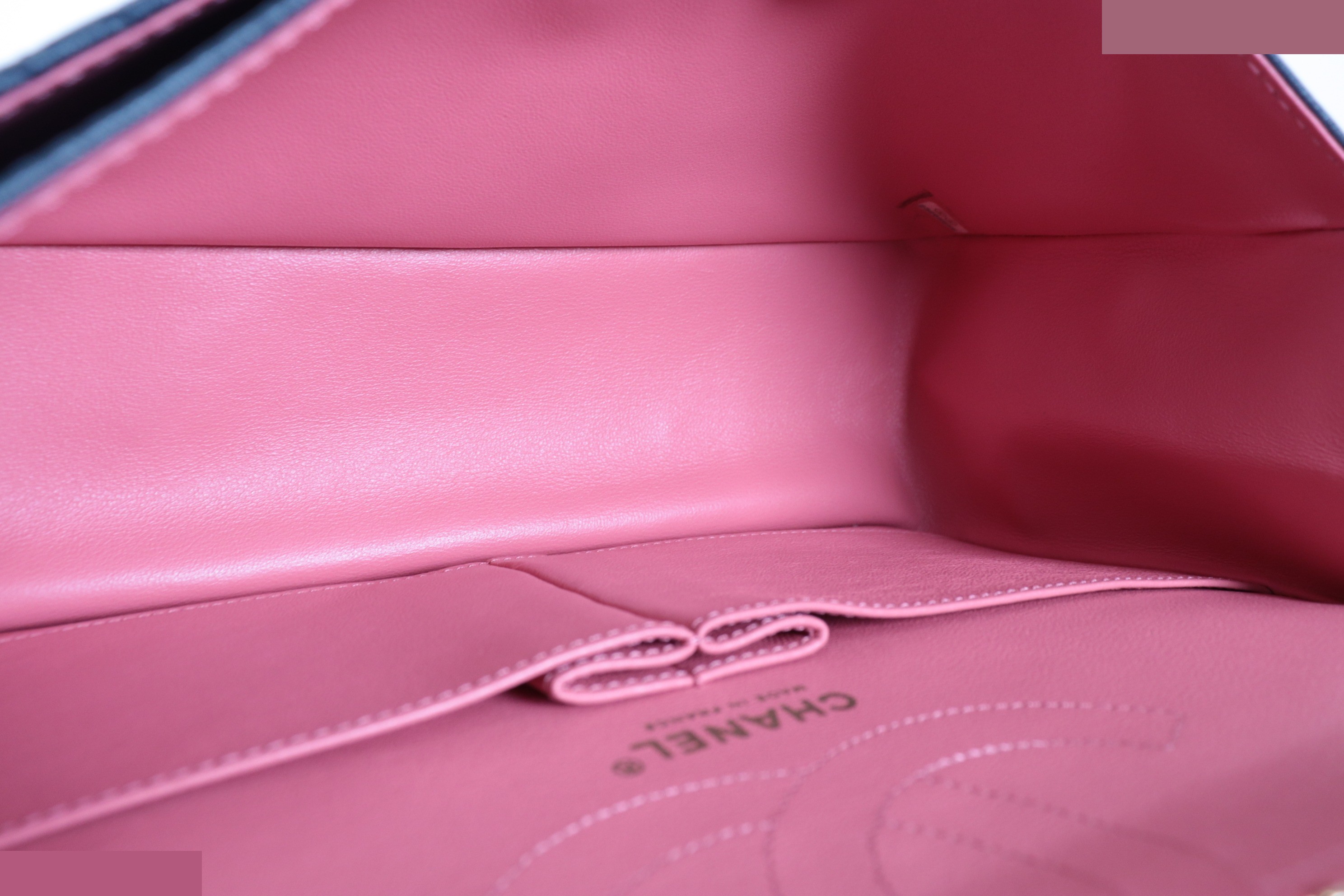 Chevron Double Flap Lambskin Chain Shoulder Bag, Series 23 — view 9
