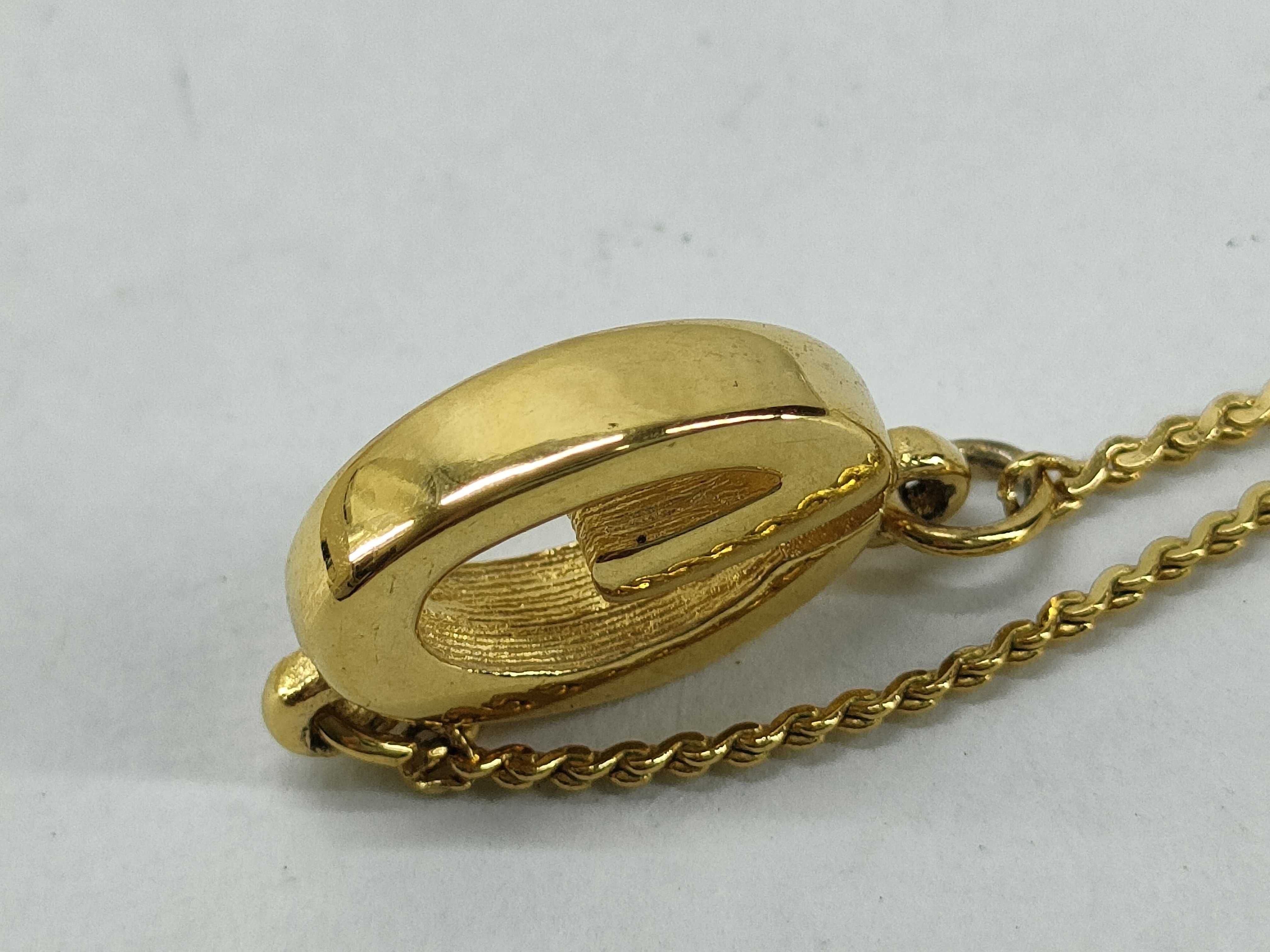 Necklace — view 10