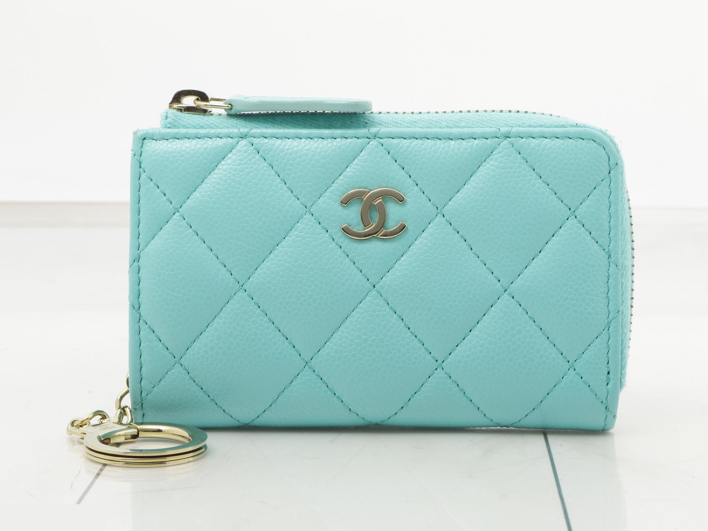 Coin case with key ring