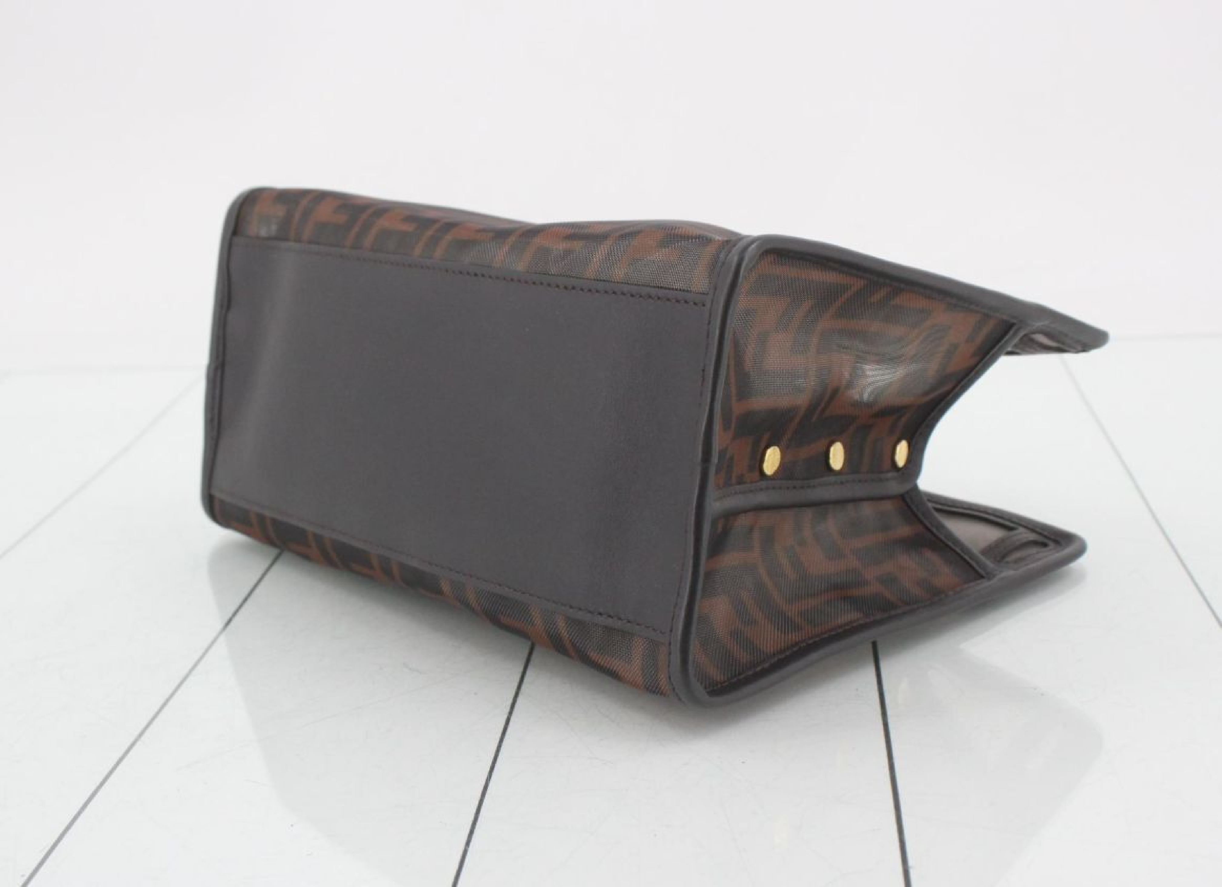Zucca Mesh Handbag (with dust bag) — view 6