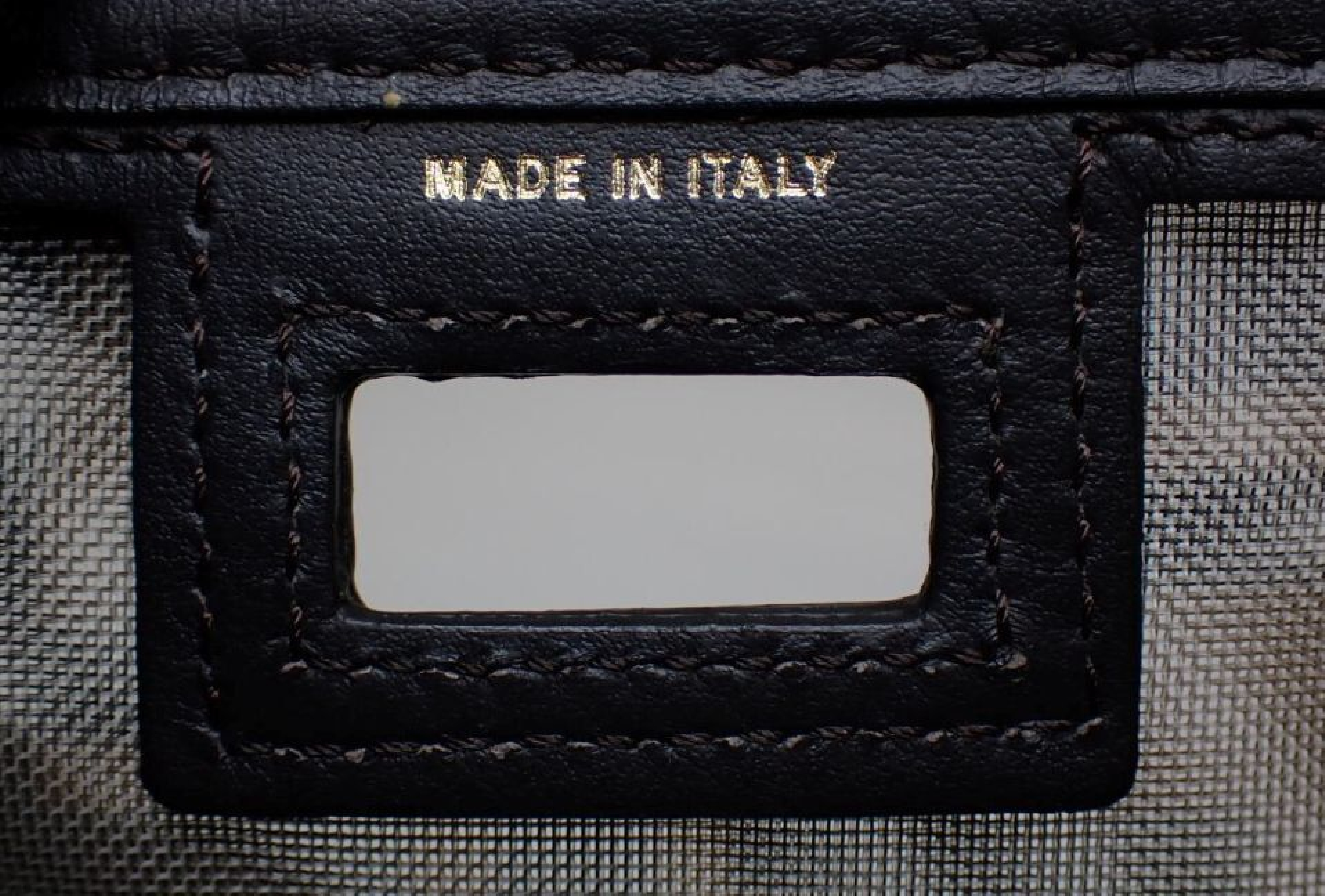 Zucca Mesh Handbag (with dust bag) — view 9