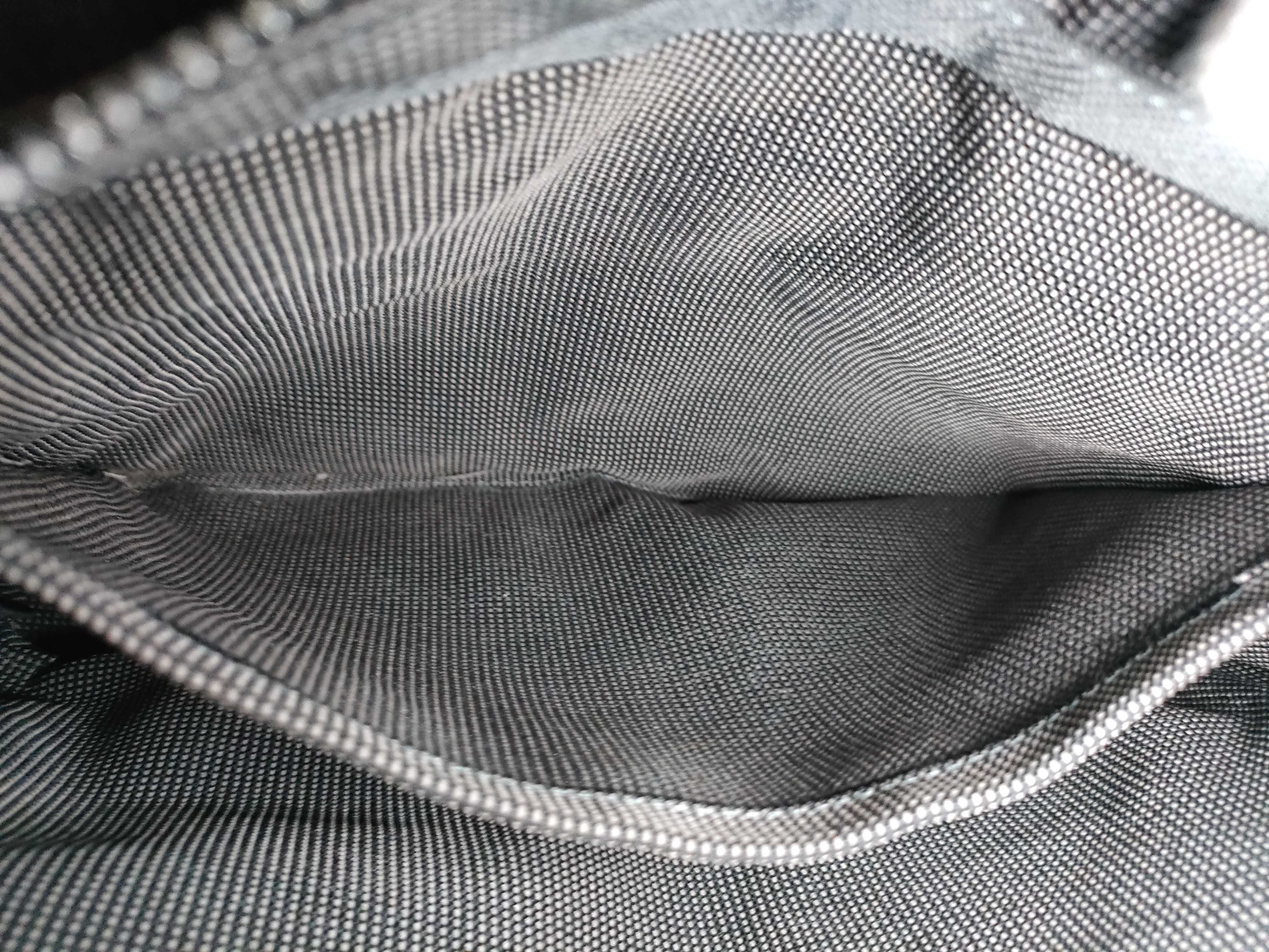Herline Tote PM Tote Bag Handbag — view 12