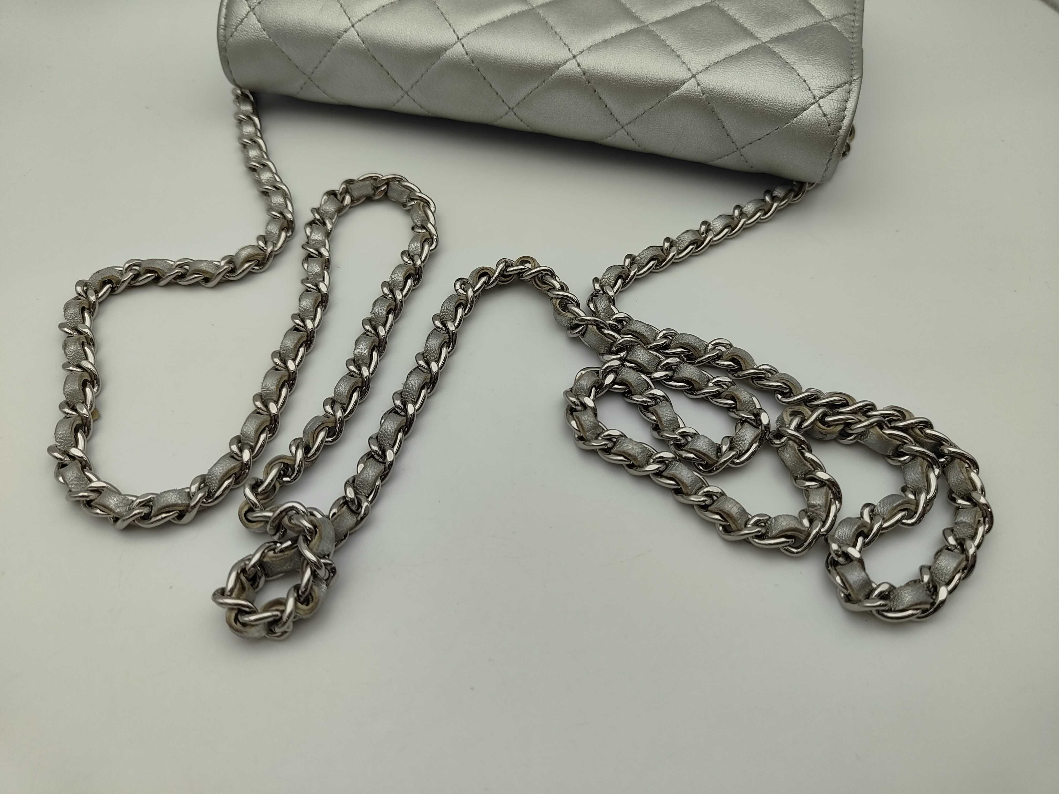 WOC Chain Bag Shoulder Bag — view 3