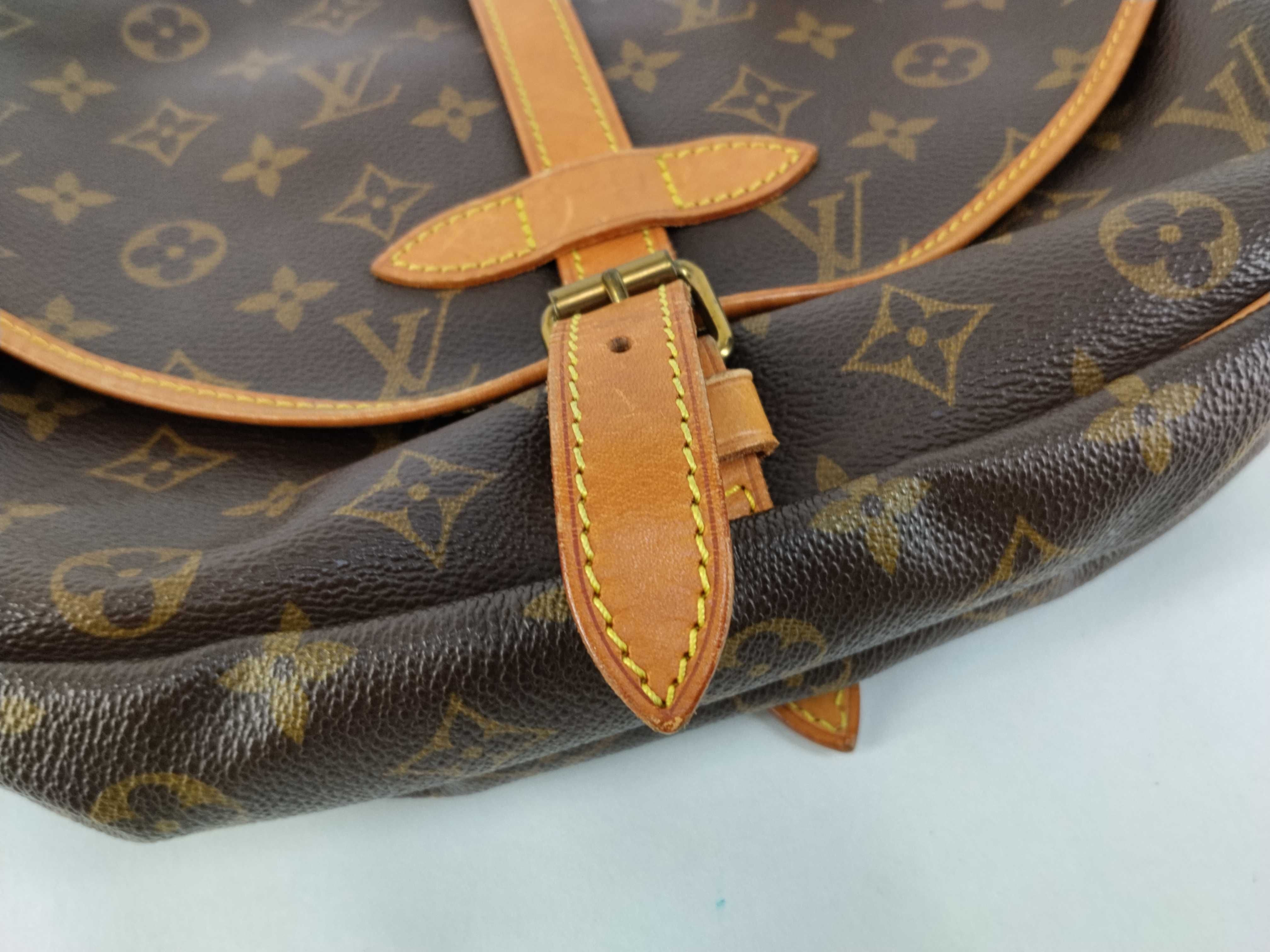 Monogram Bag Louis Vuitton Monogram Saumur Shoulder Bag — view 8