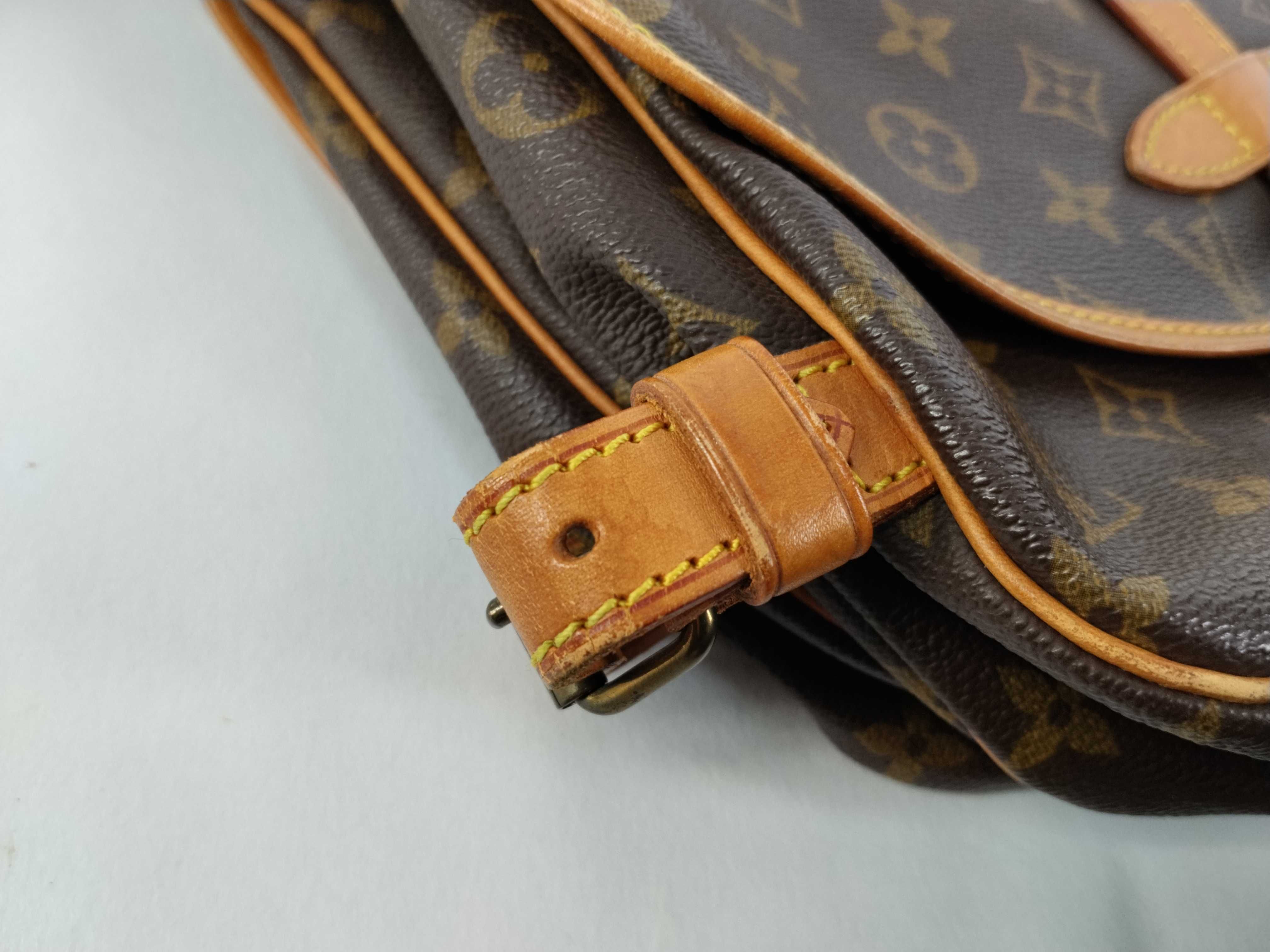 Monogram Bag Louis Vuitton Monogram Saumur Shoulder Bag — view 9