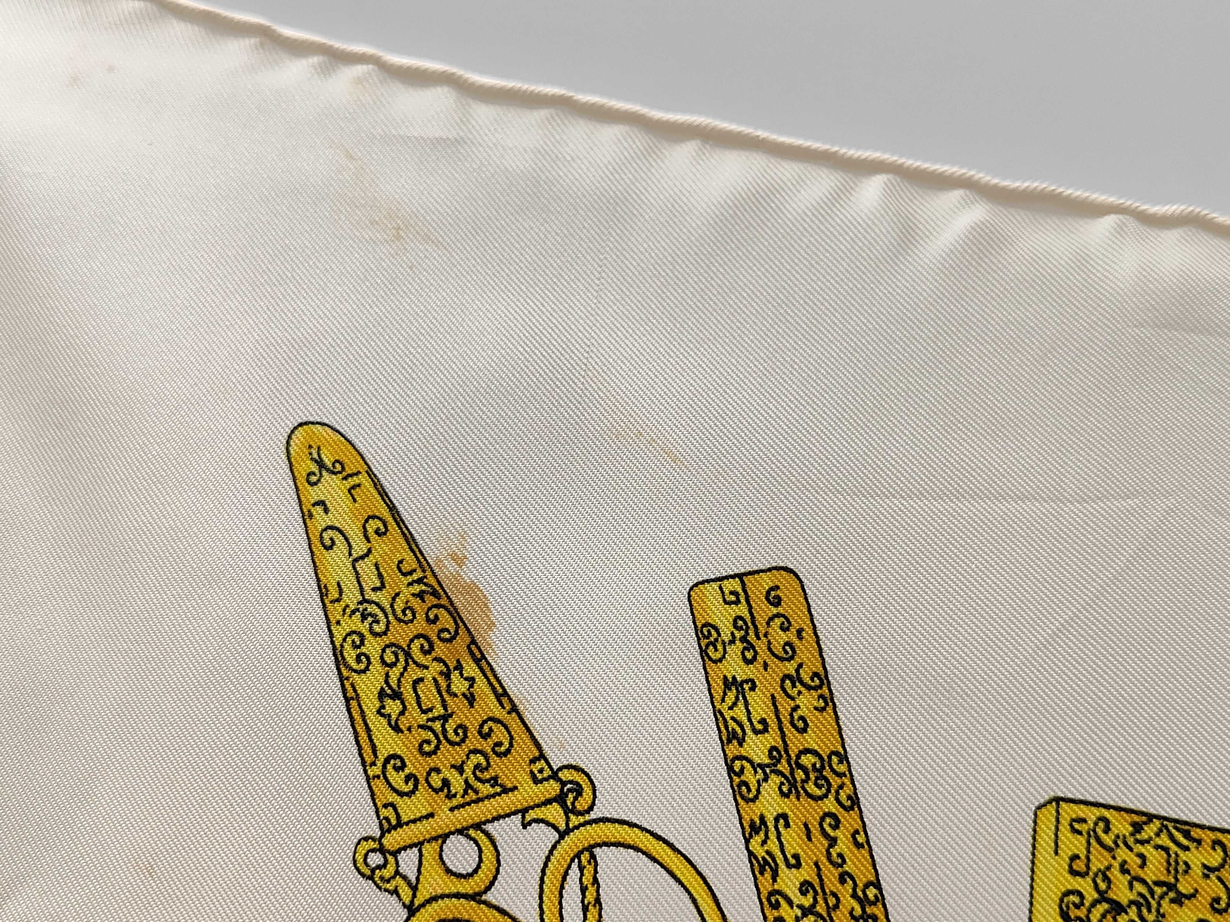 scarf carré and other accessories — view 5