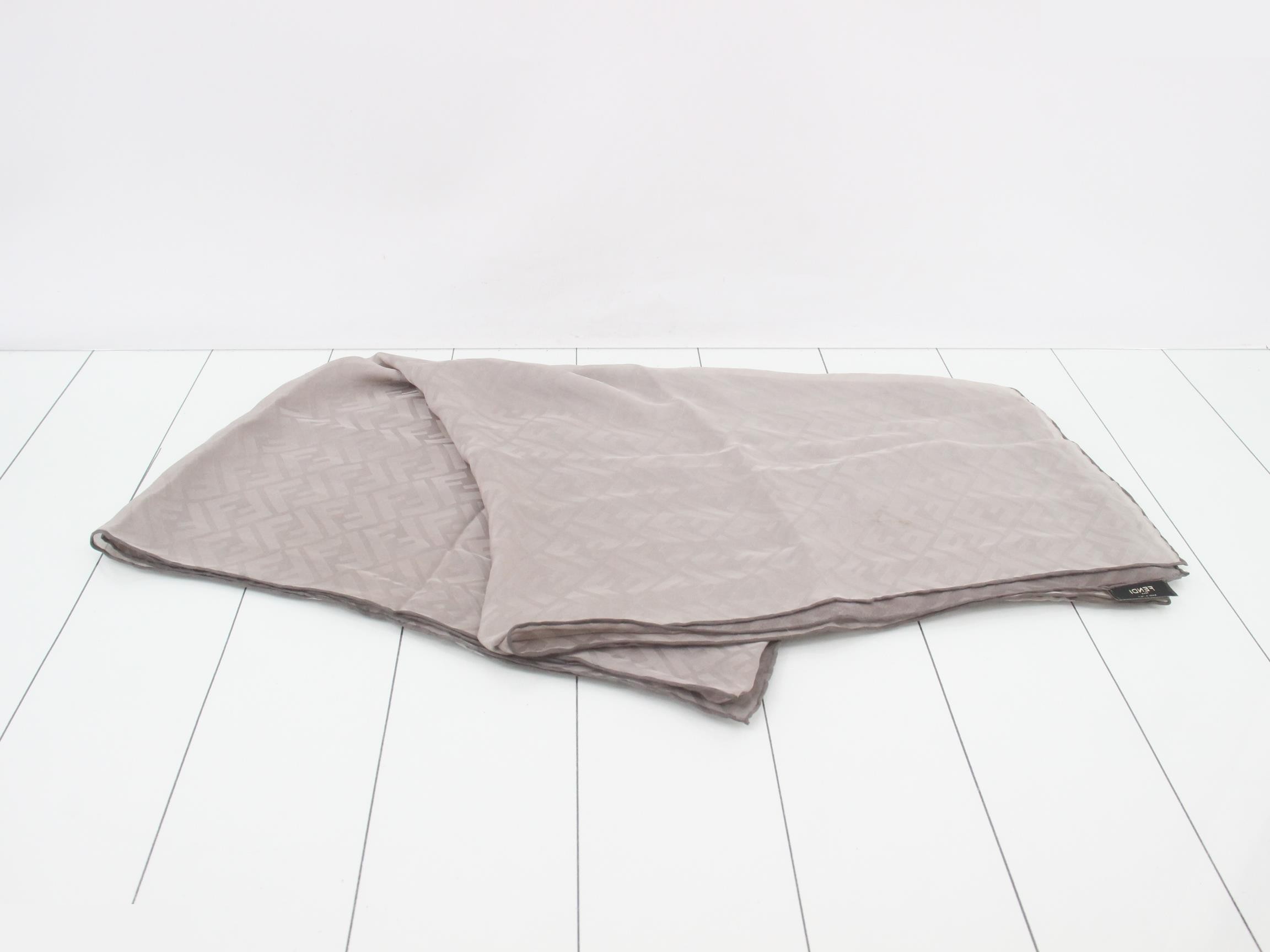 New tag ZUCCA stole, silk, gray — view 3