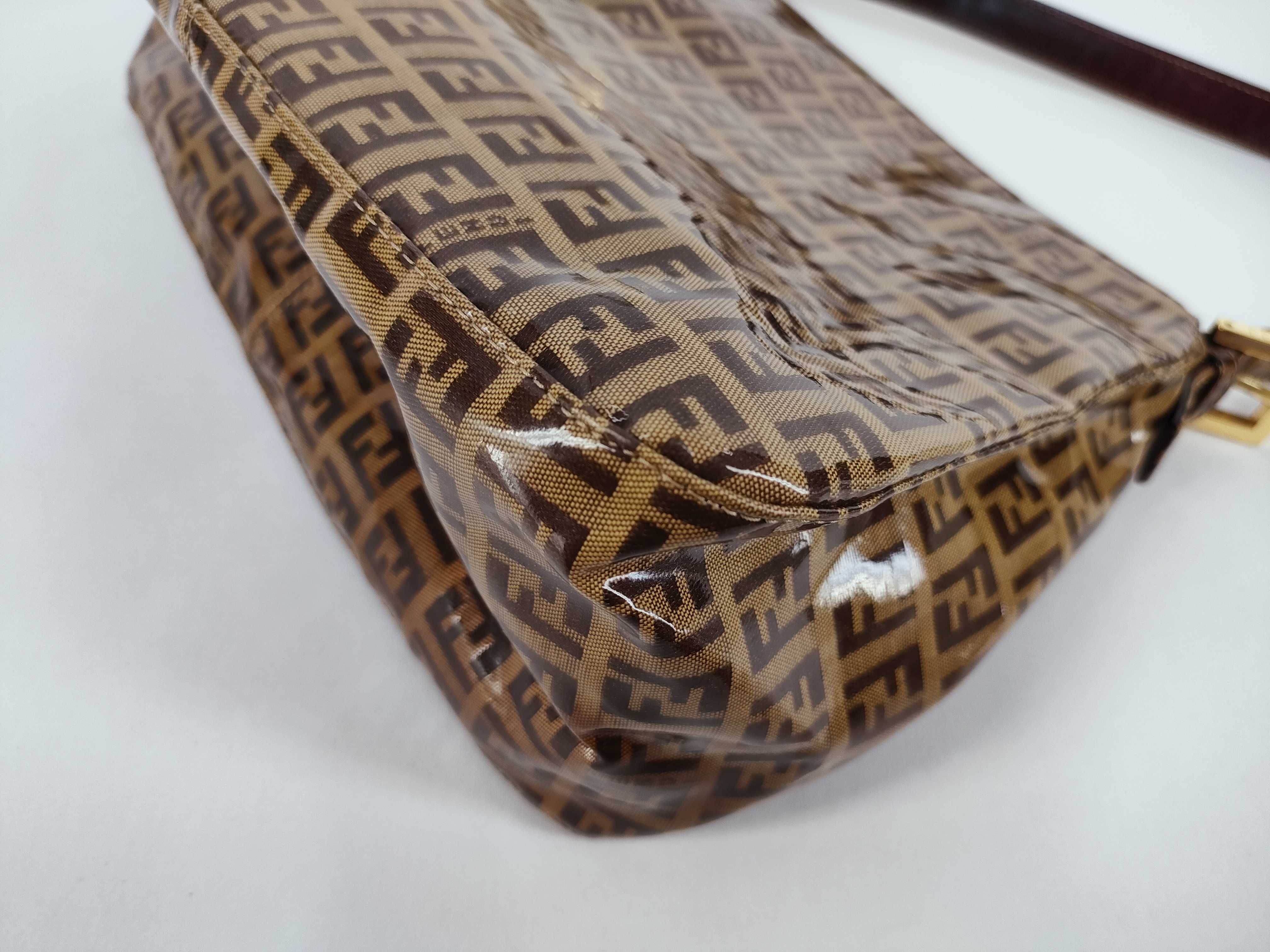 Zucca Pattern Fendi Zucchino Mamma Bucket Shoulder Bag — view 6