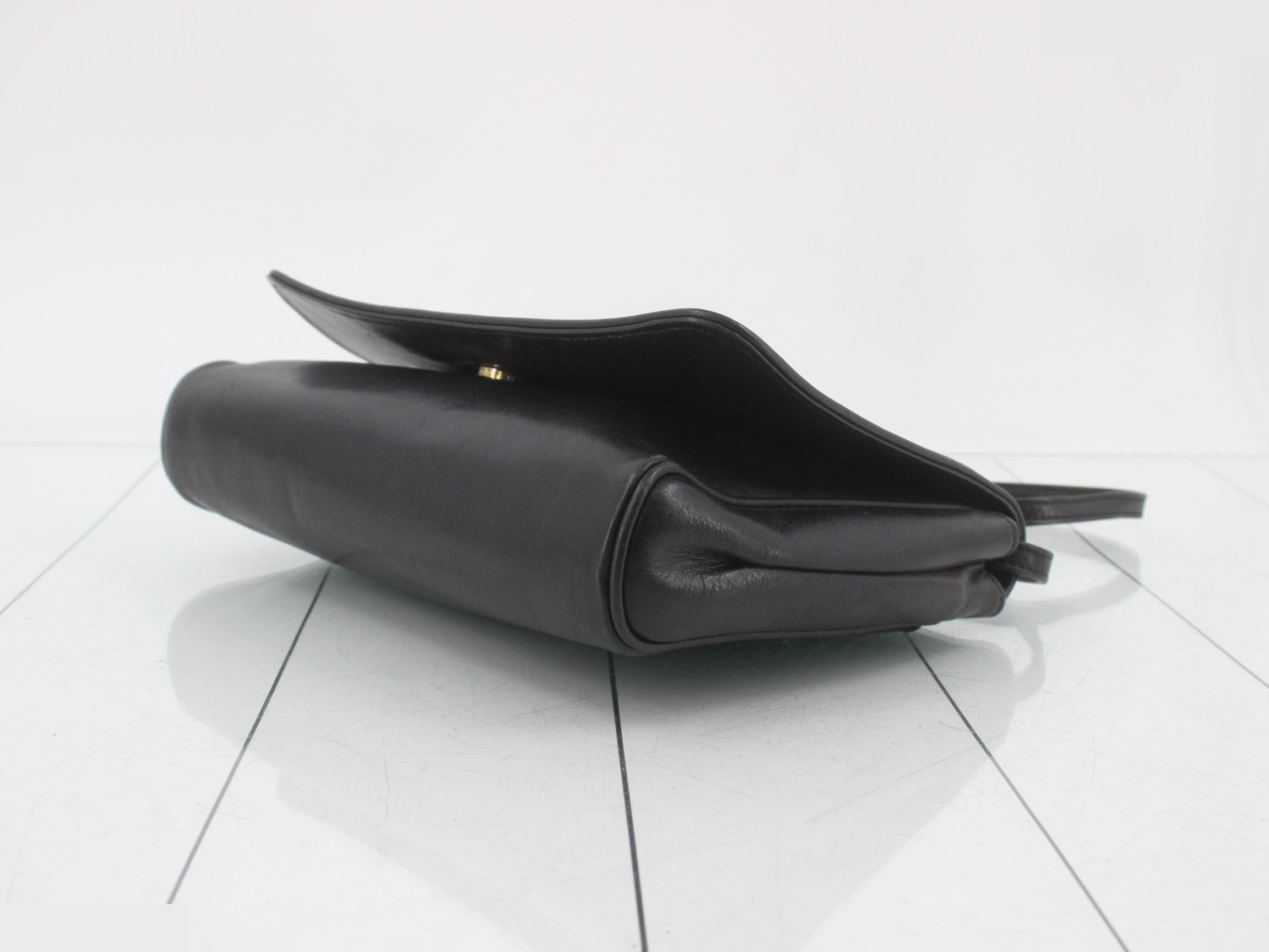 Triomphe Leather Shoulder Bag — view 6