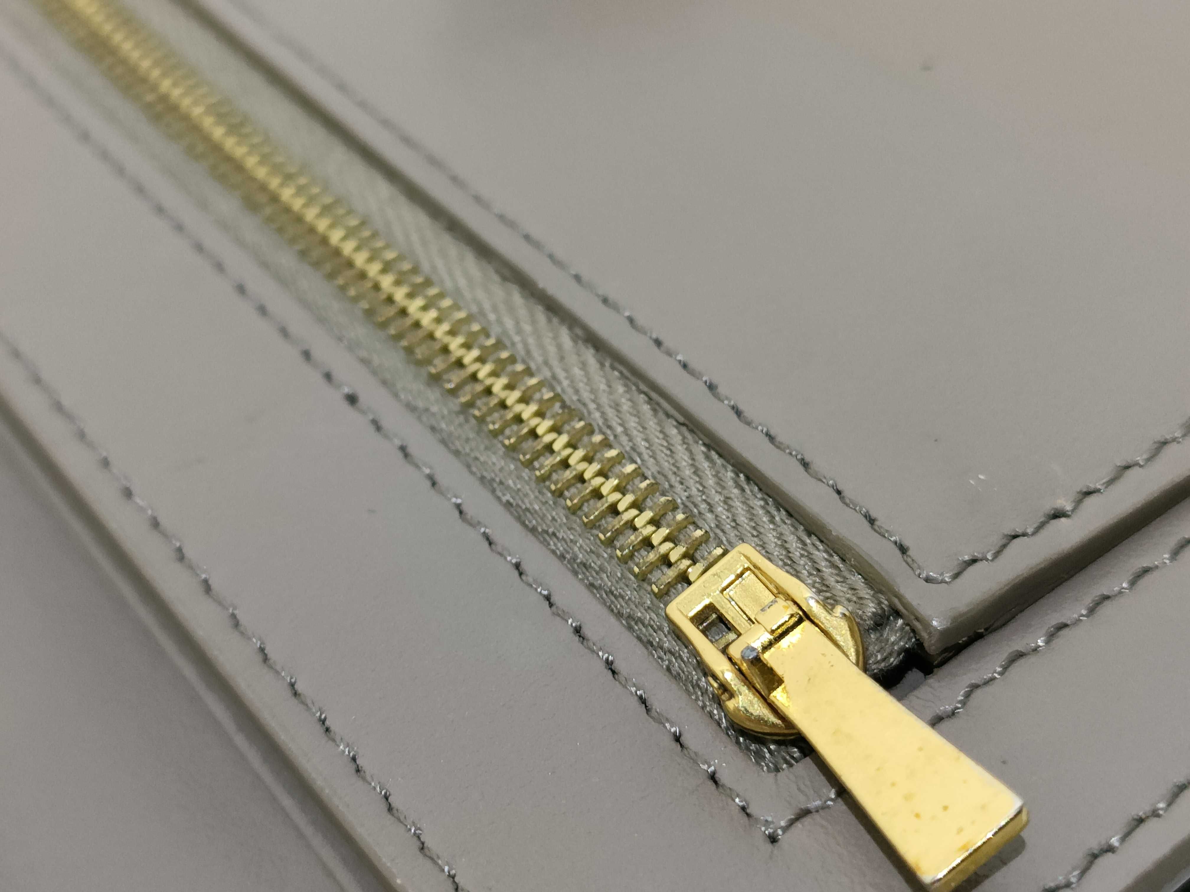 wallet — view 8
