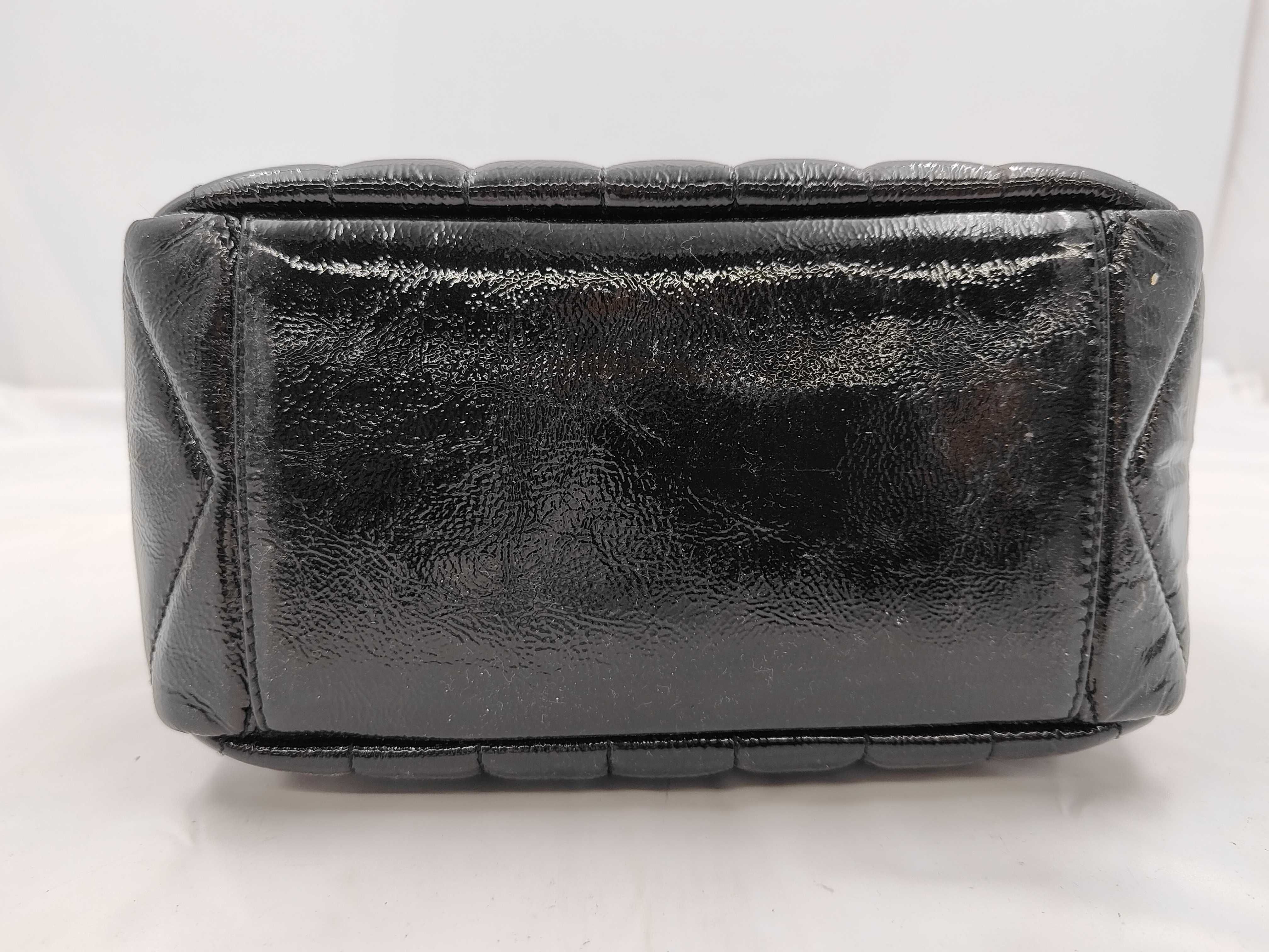 Loulou Chain Shoulder Bag 454317 Bag — view 8