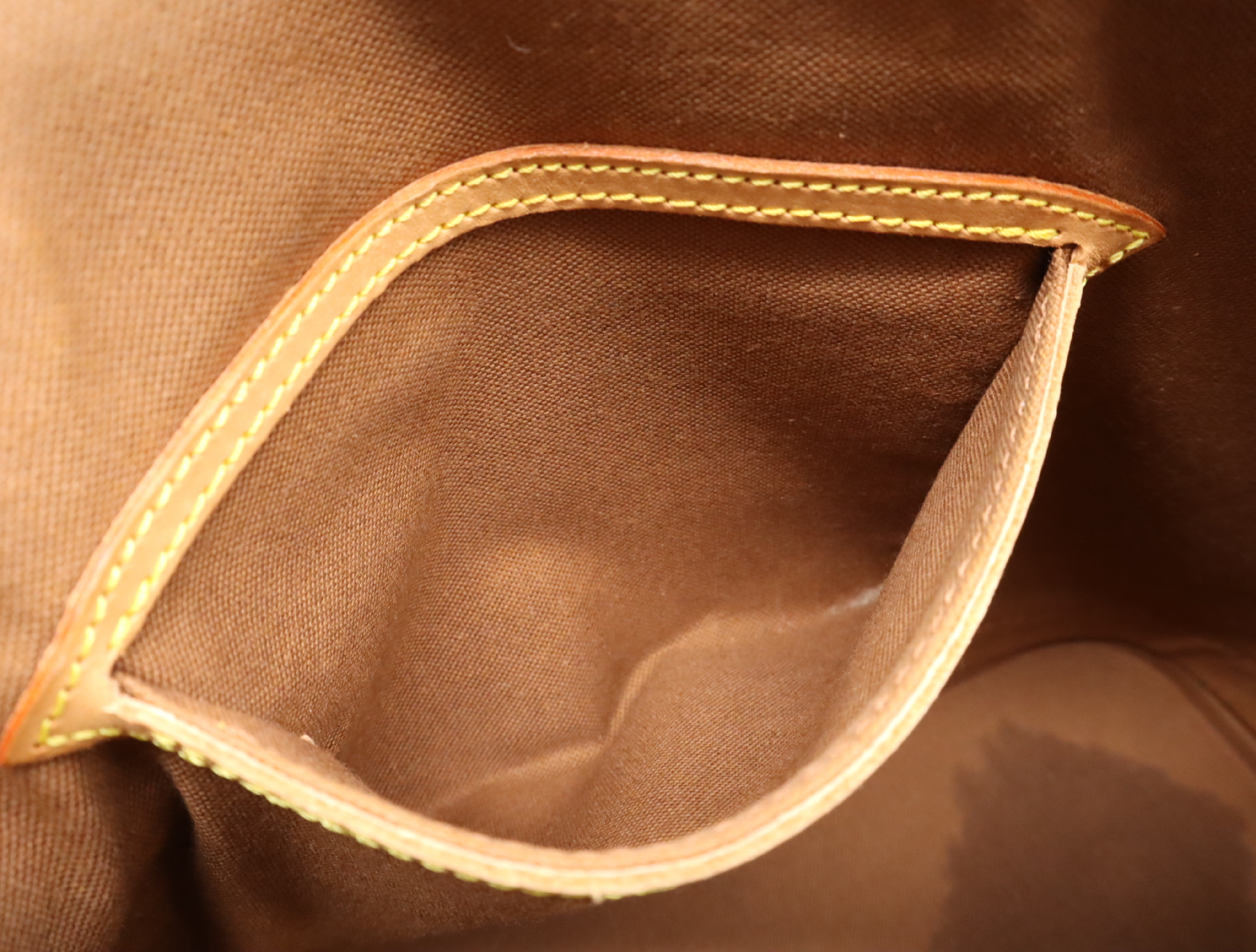 M51130 Monogram Alma (old model) handbag — view 15