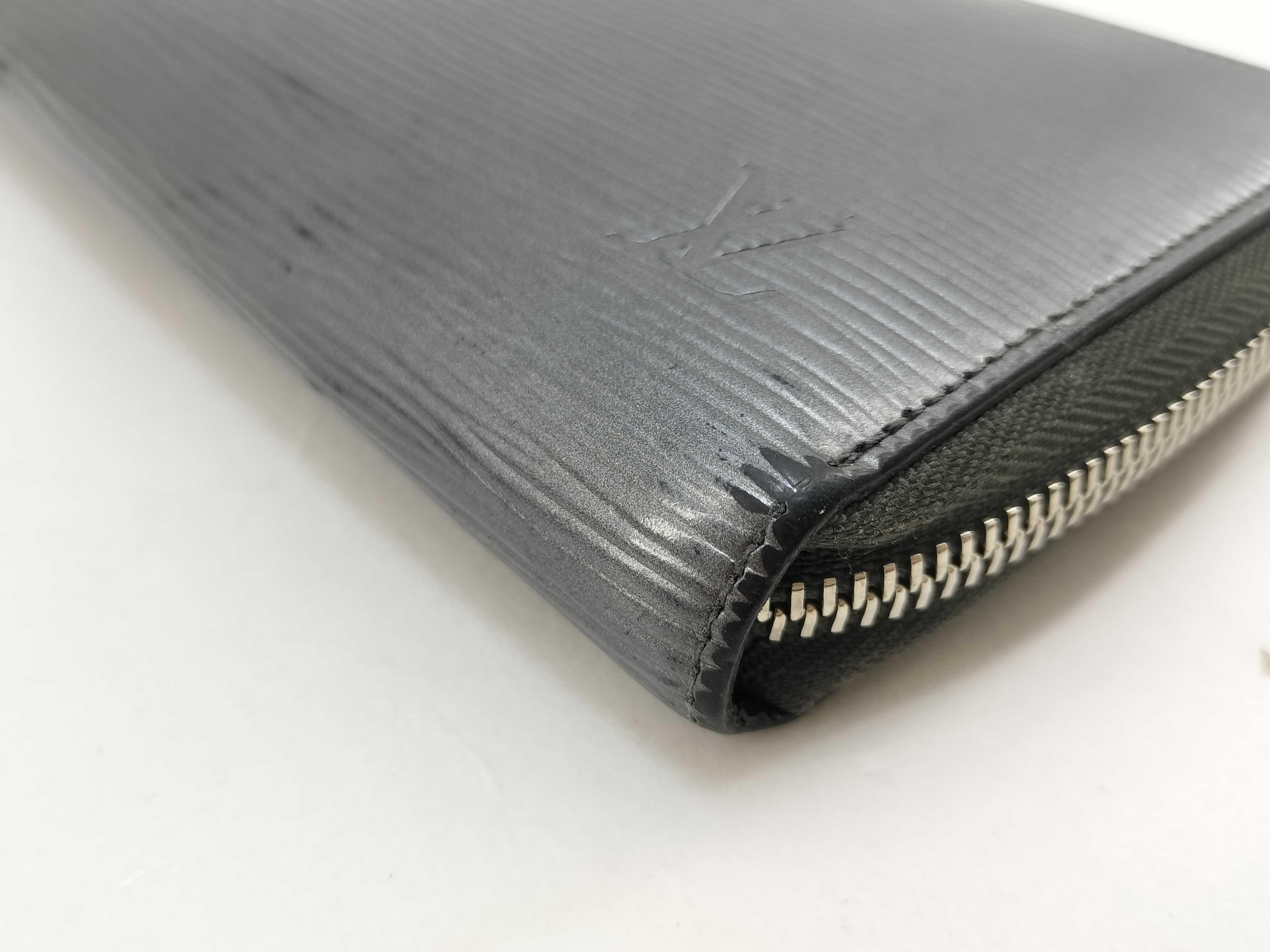 Epi LV Long Wallet Epi Silver Wallet — view 4