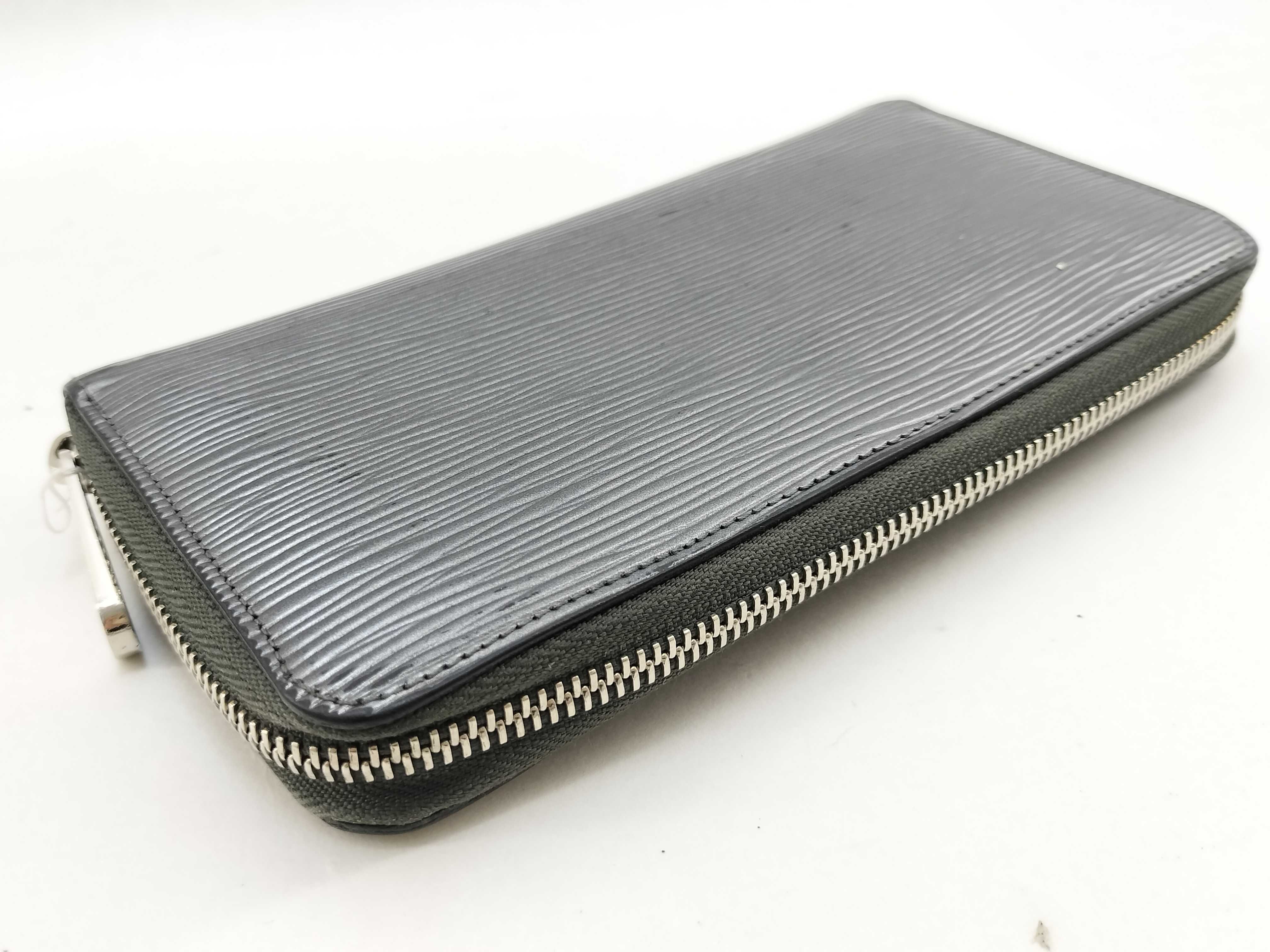 Epi LV Long Wallet Epi Silver Wallet — view 7