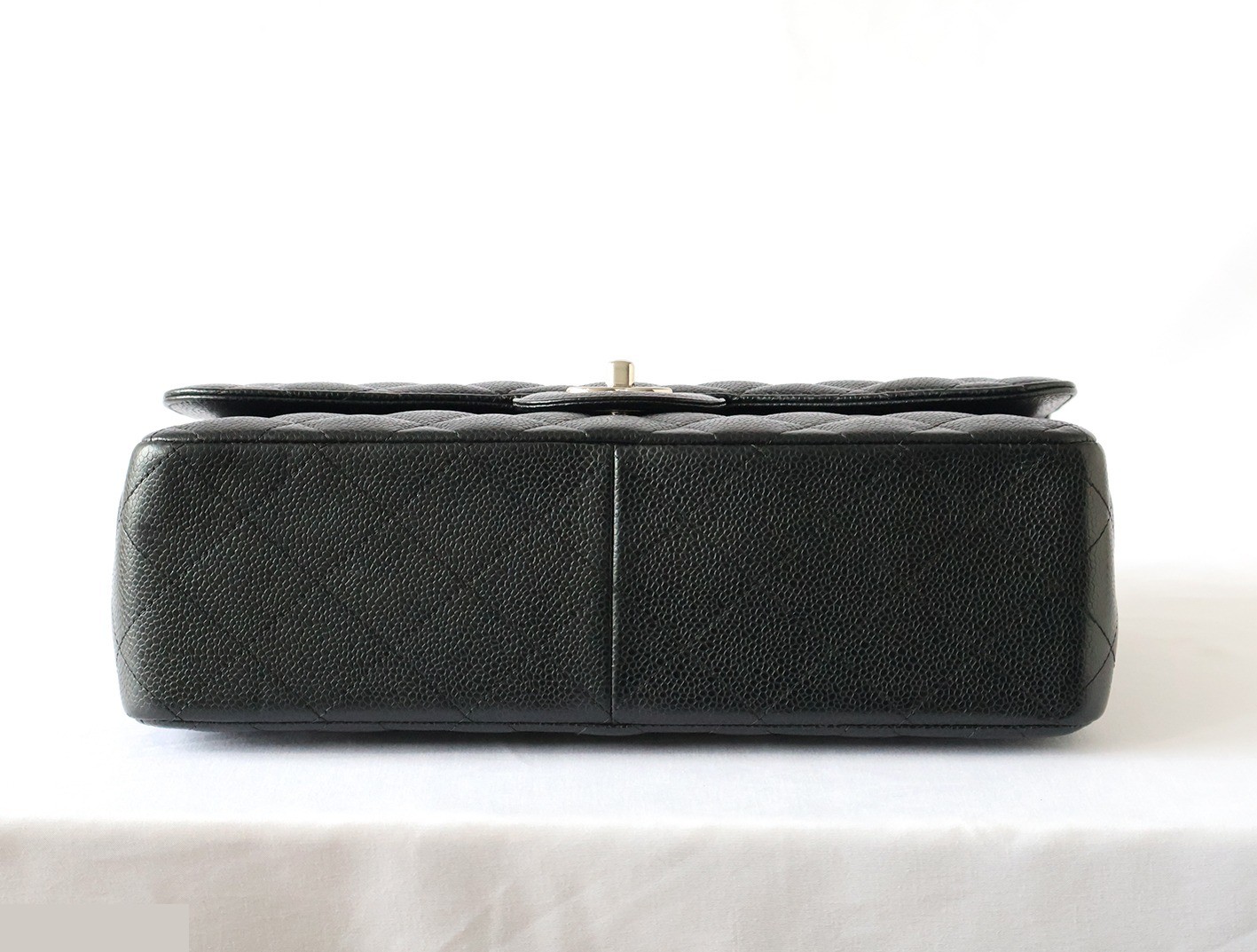Caviar leather large matelassé bag, size 30, double flap, double chain, black. — view 5