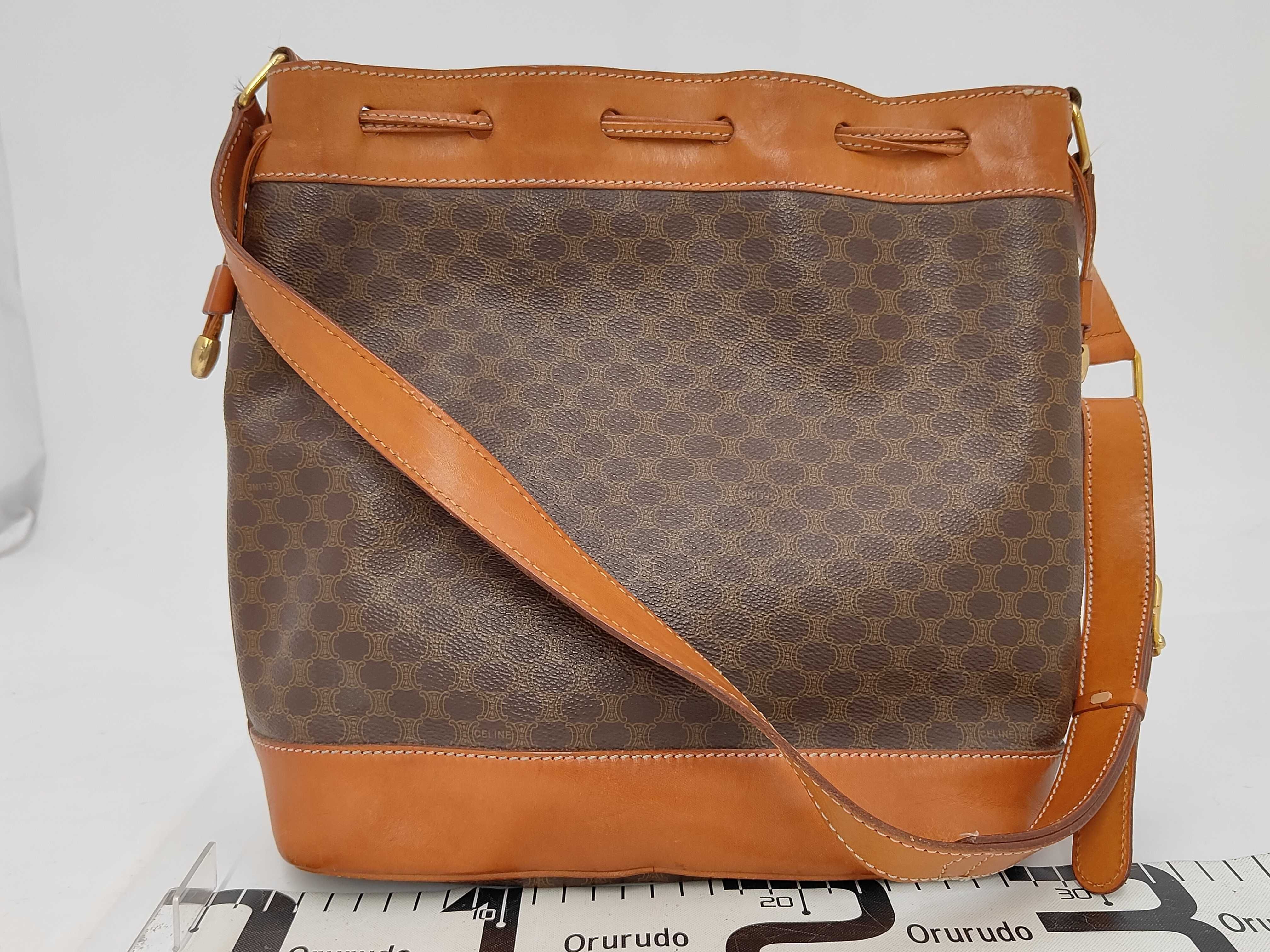 Macadam pattern M10 vintage shoulder bag — view 2