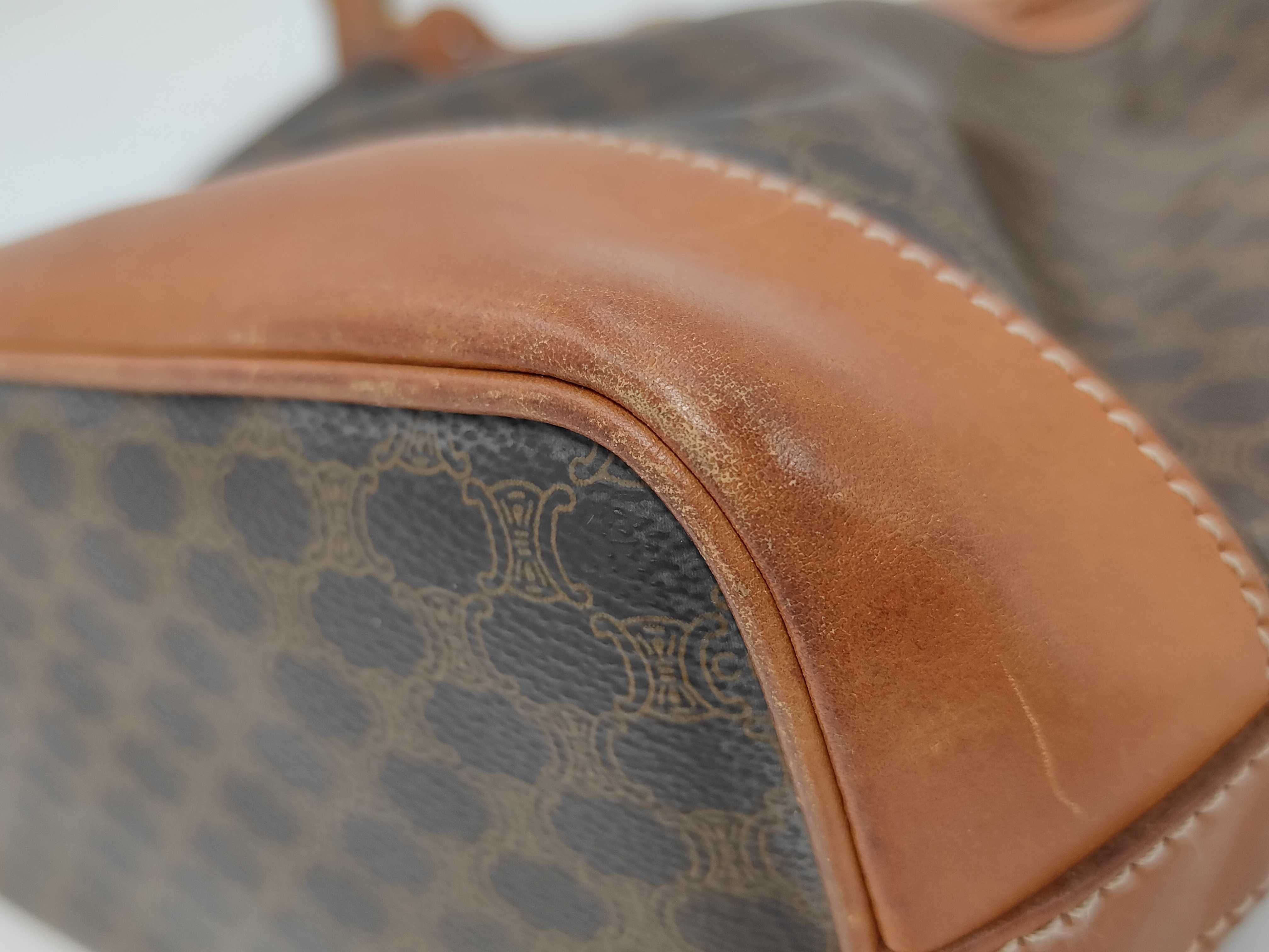 Macadam pattern M10 vintage shoulder bag — view 3
