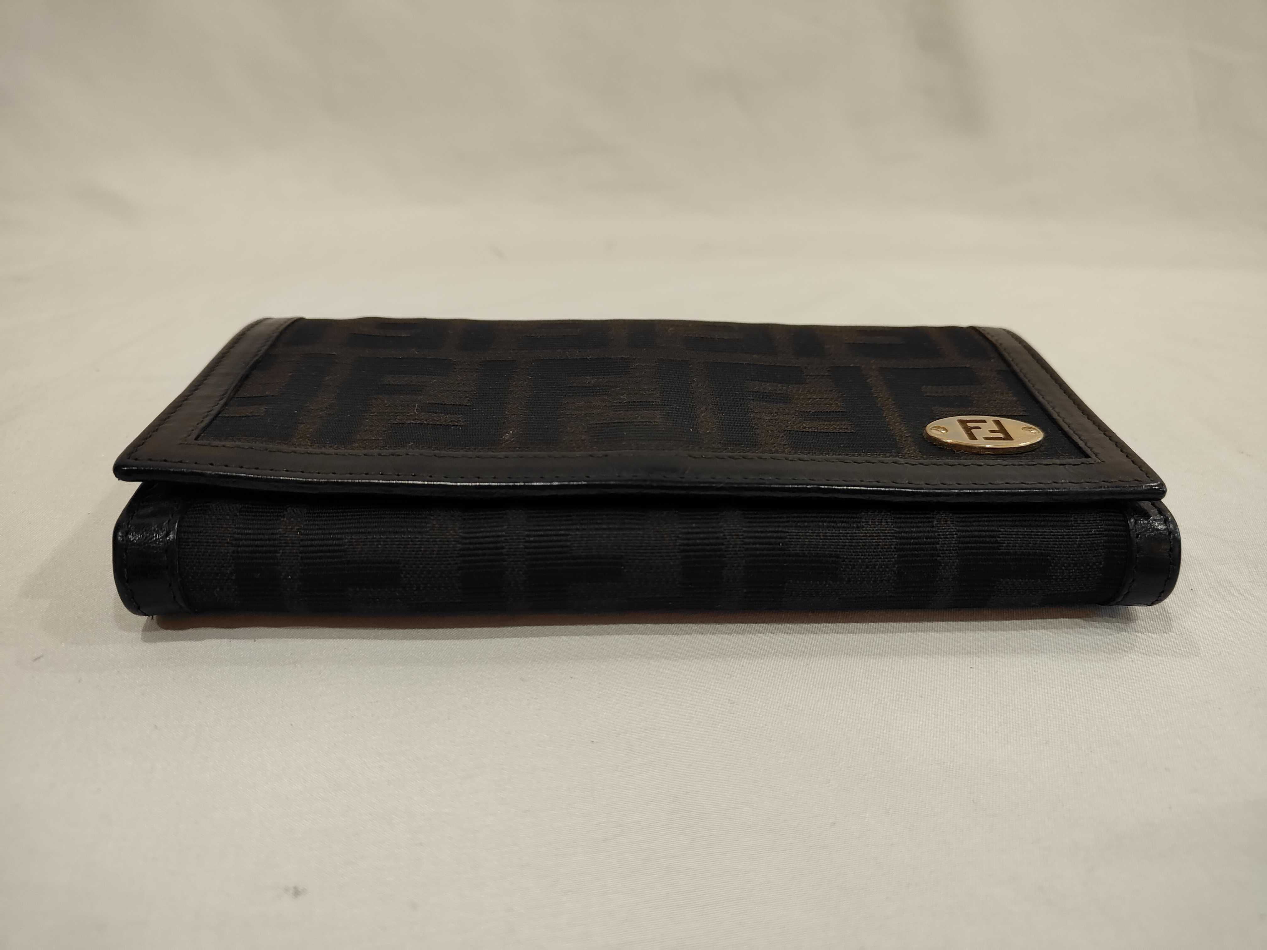 Zucca pattern long wallet, trifold, canvas leather wallet — view 3