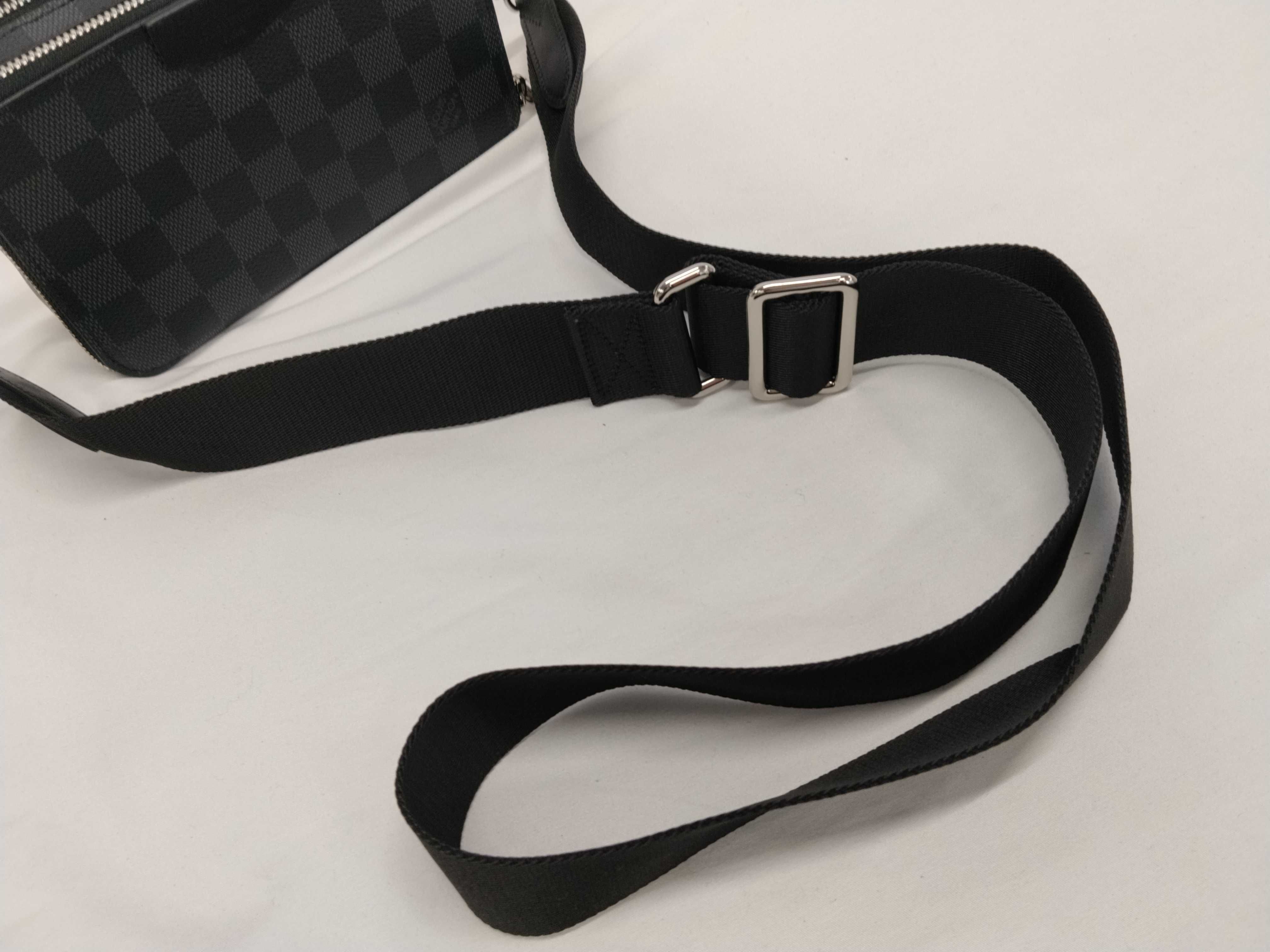 Damier Graphite Louis Vuitton Damier Graphite LV Damier Alpha Wearable Wallet RFID Shoulder Bag Unused N60418 Wallet — view 3