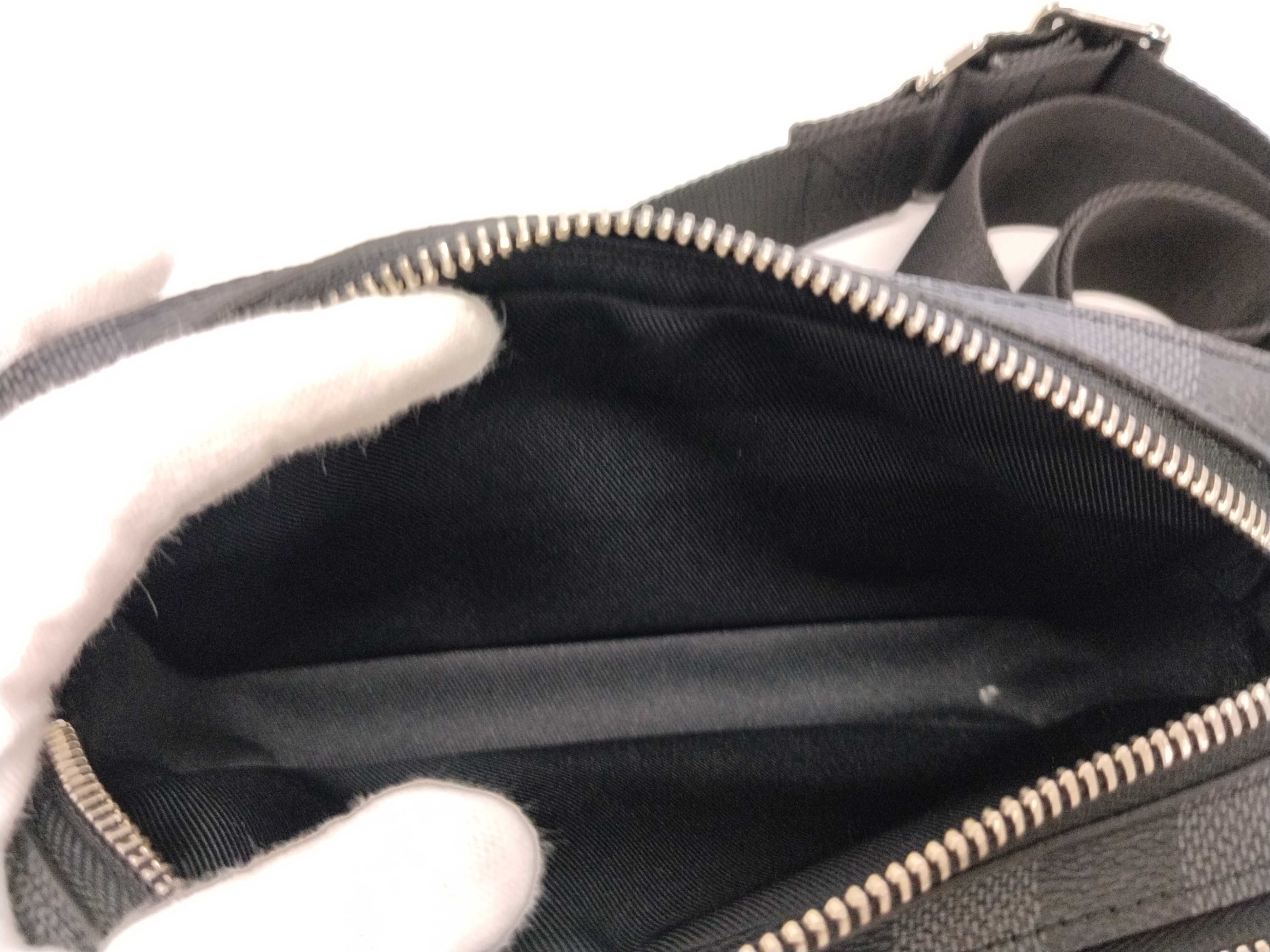 Damier Graphite Louis Vuitton Damier Graphite LV Damier Alpha Wearable Wallet RFID Shoulder Bag Unused N60418 Wallet — view 9