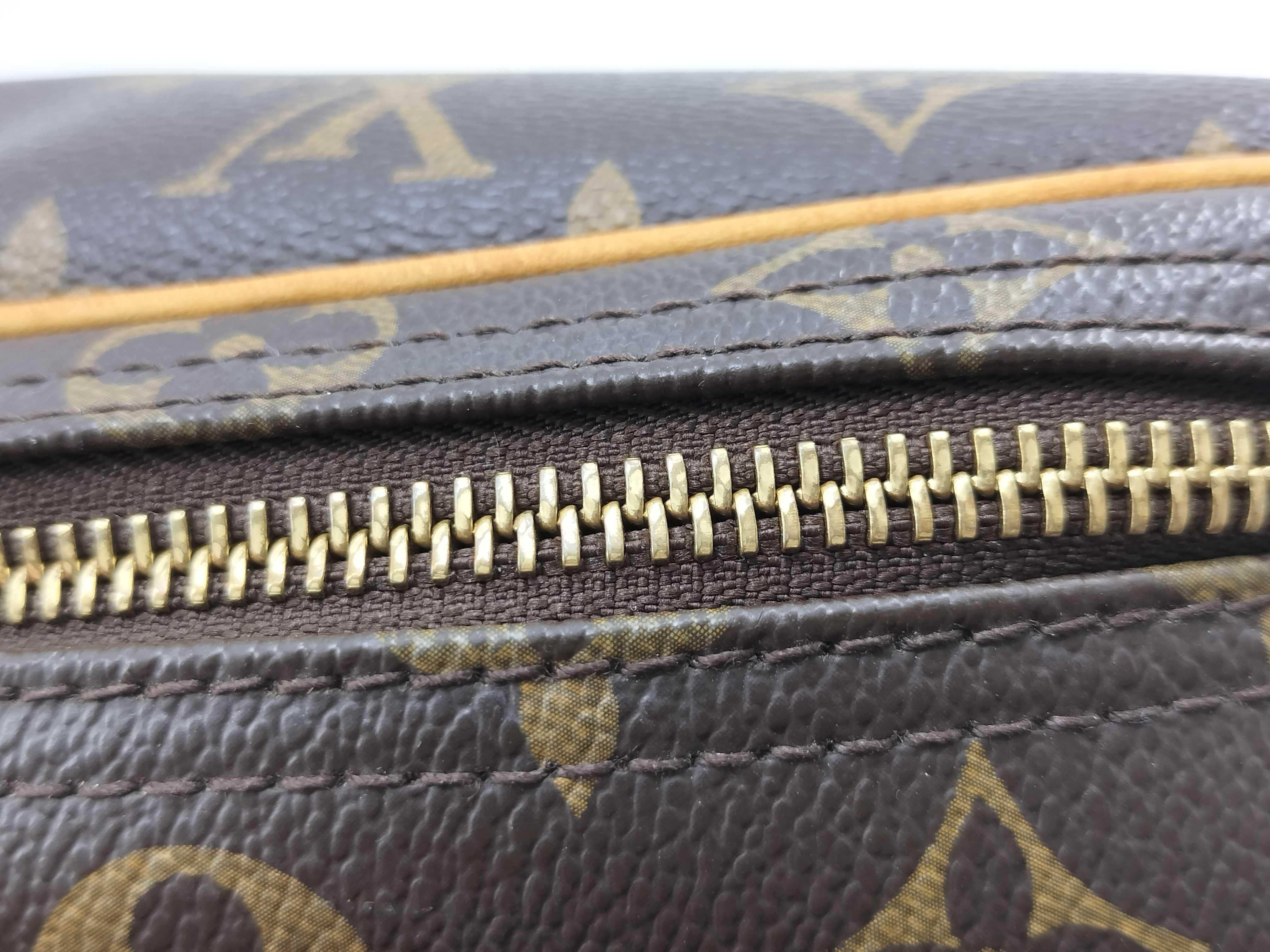 Monogram Louis Vuitton Reporter PM M45254 Shoulder Bag — view 11