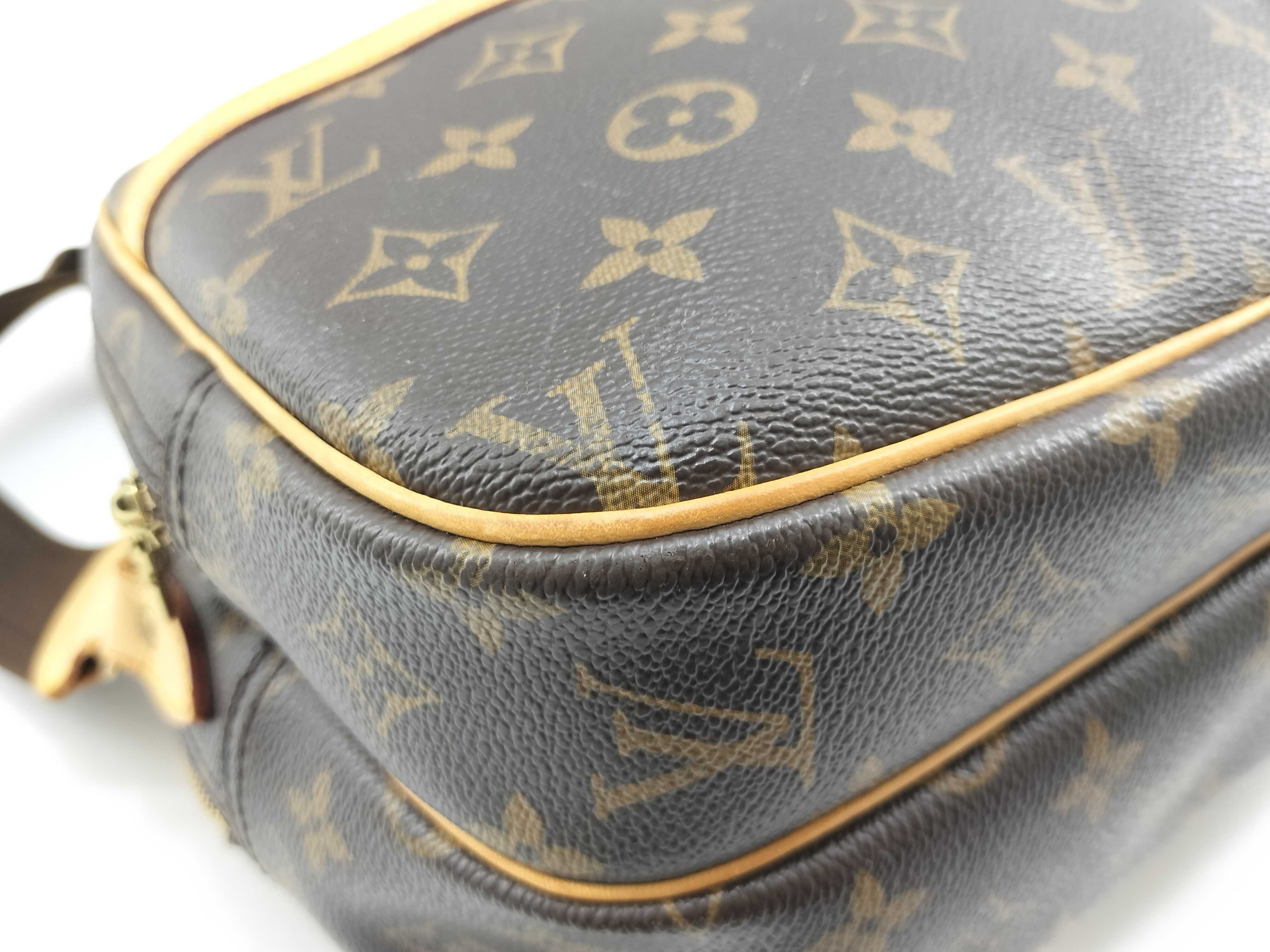 Monogram Louis Vuitton Reporter PM M45254 Shoulder Bag — view 4