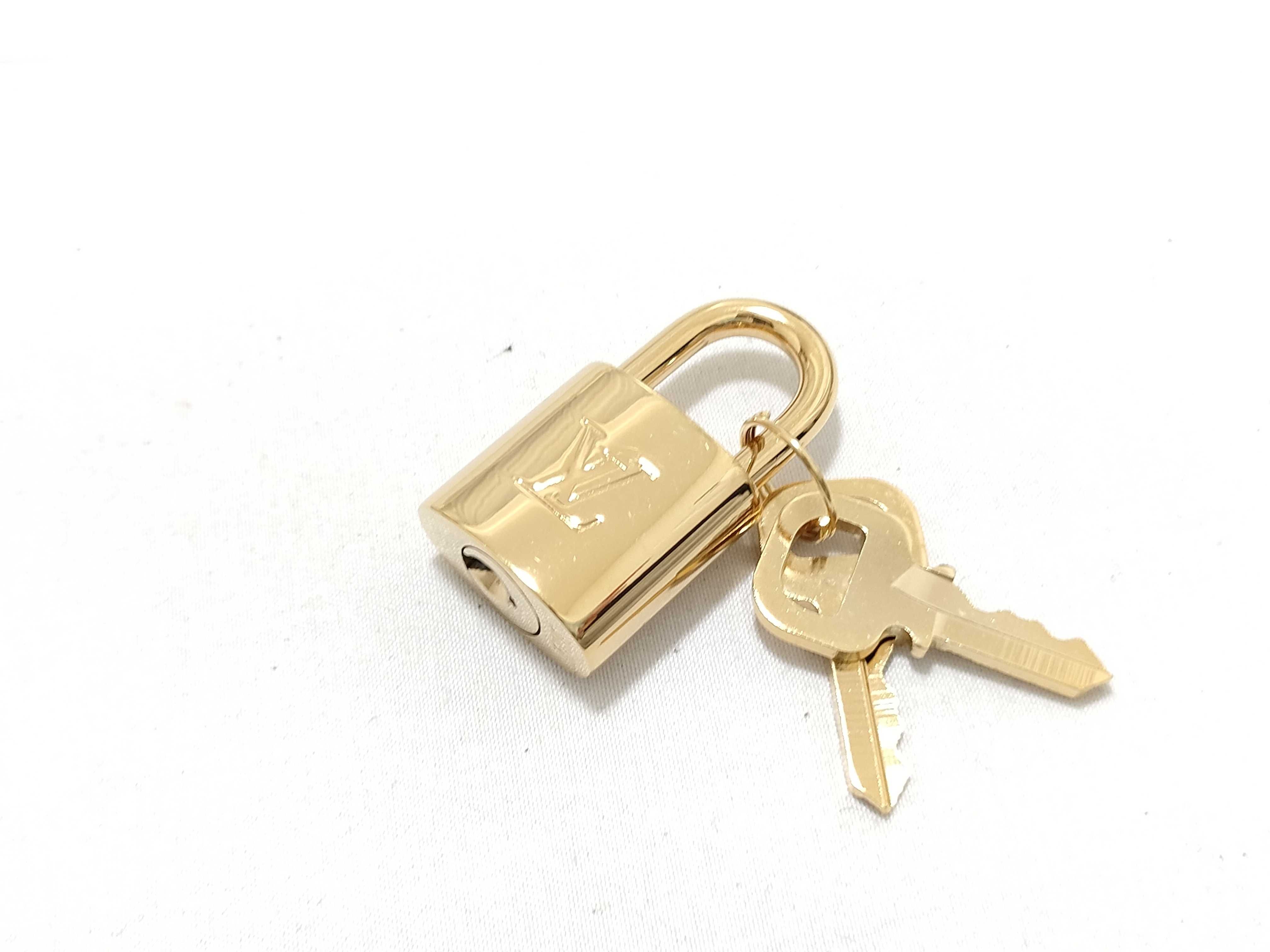 Padlock and other accessories