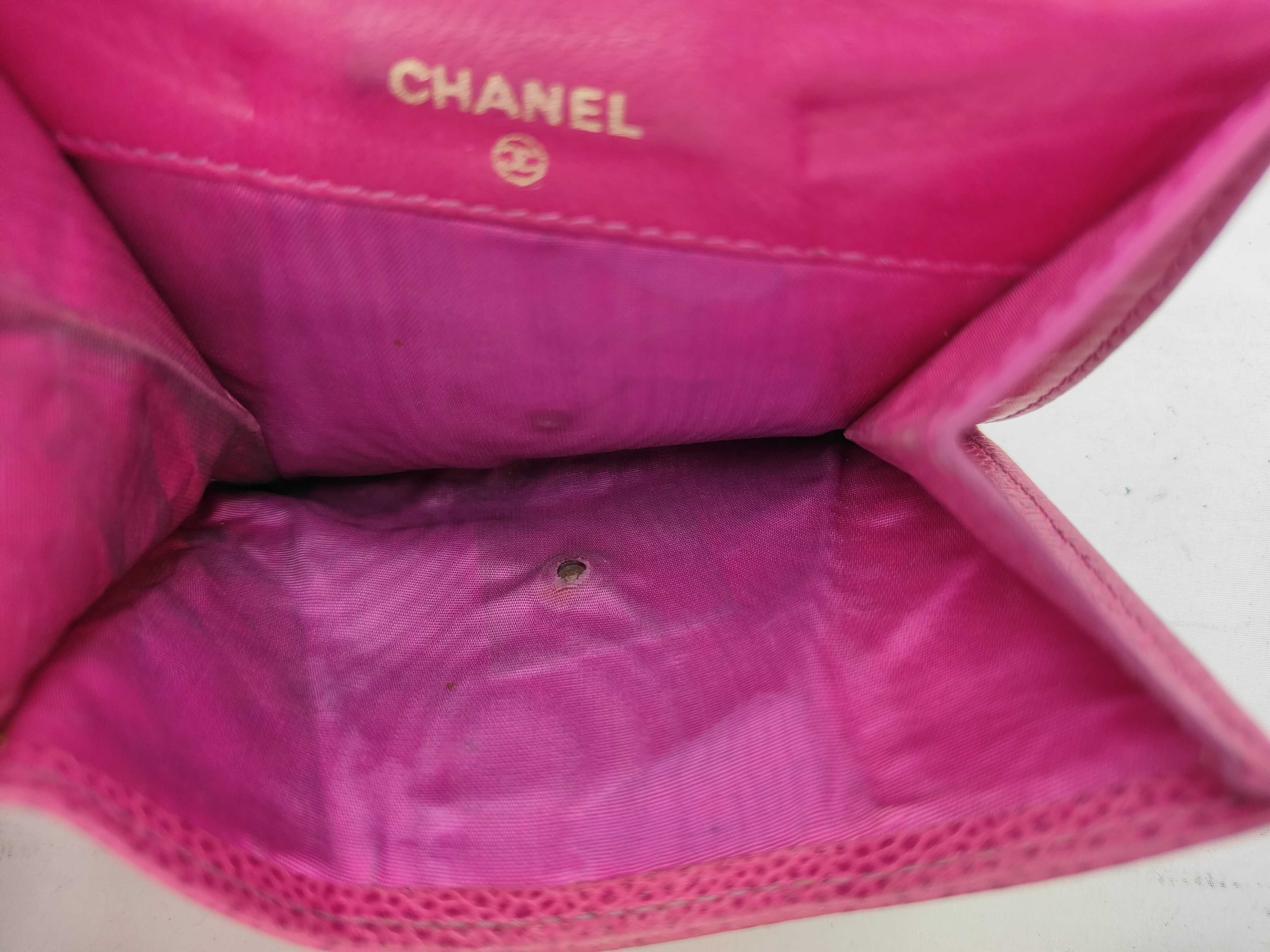 Caviar Skin Coco Mark Pink Folding Wallet — view 6