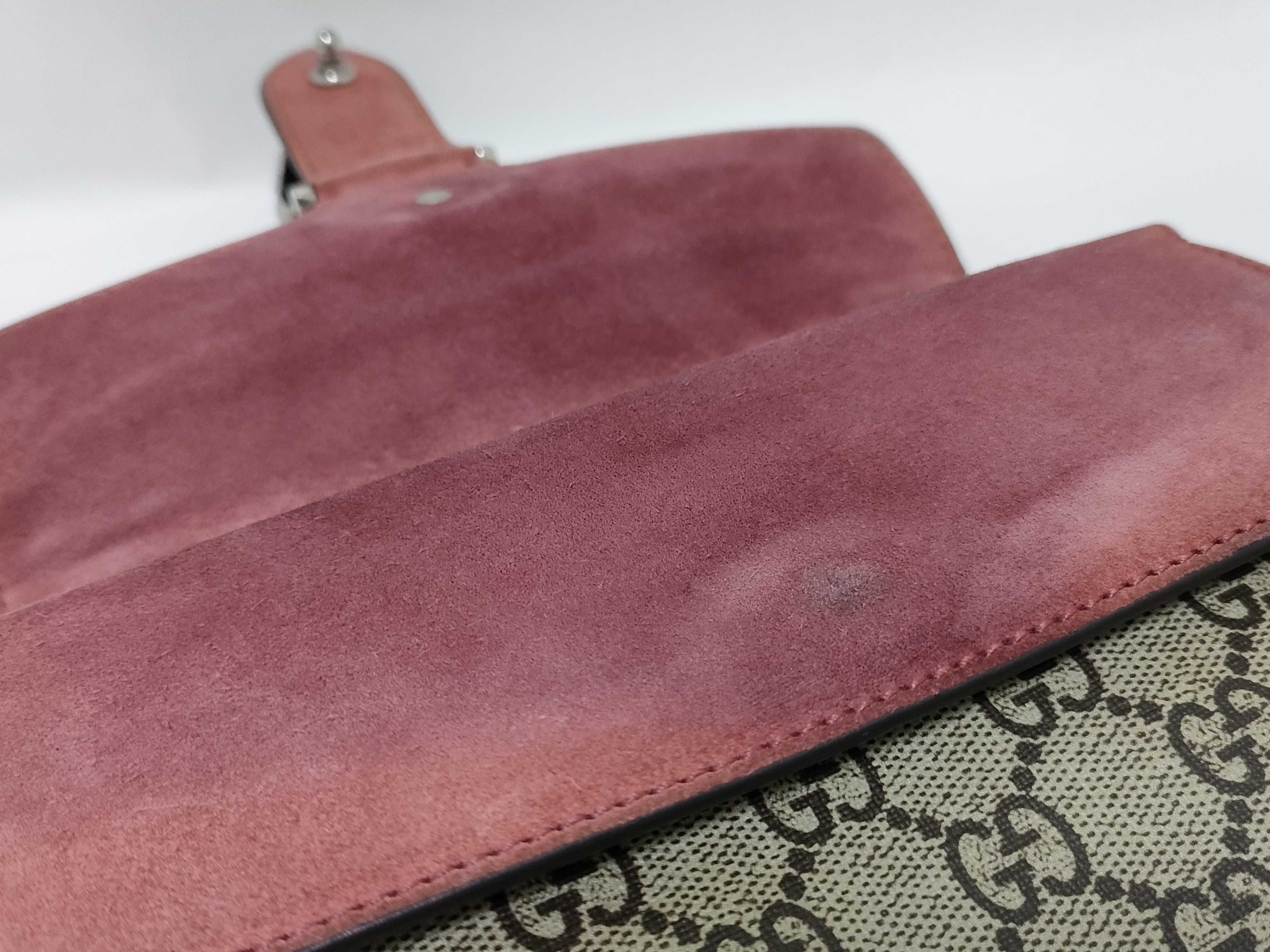 GG Supreme Shoulder Bag — view 15