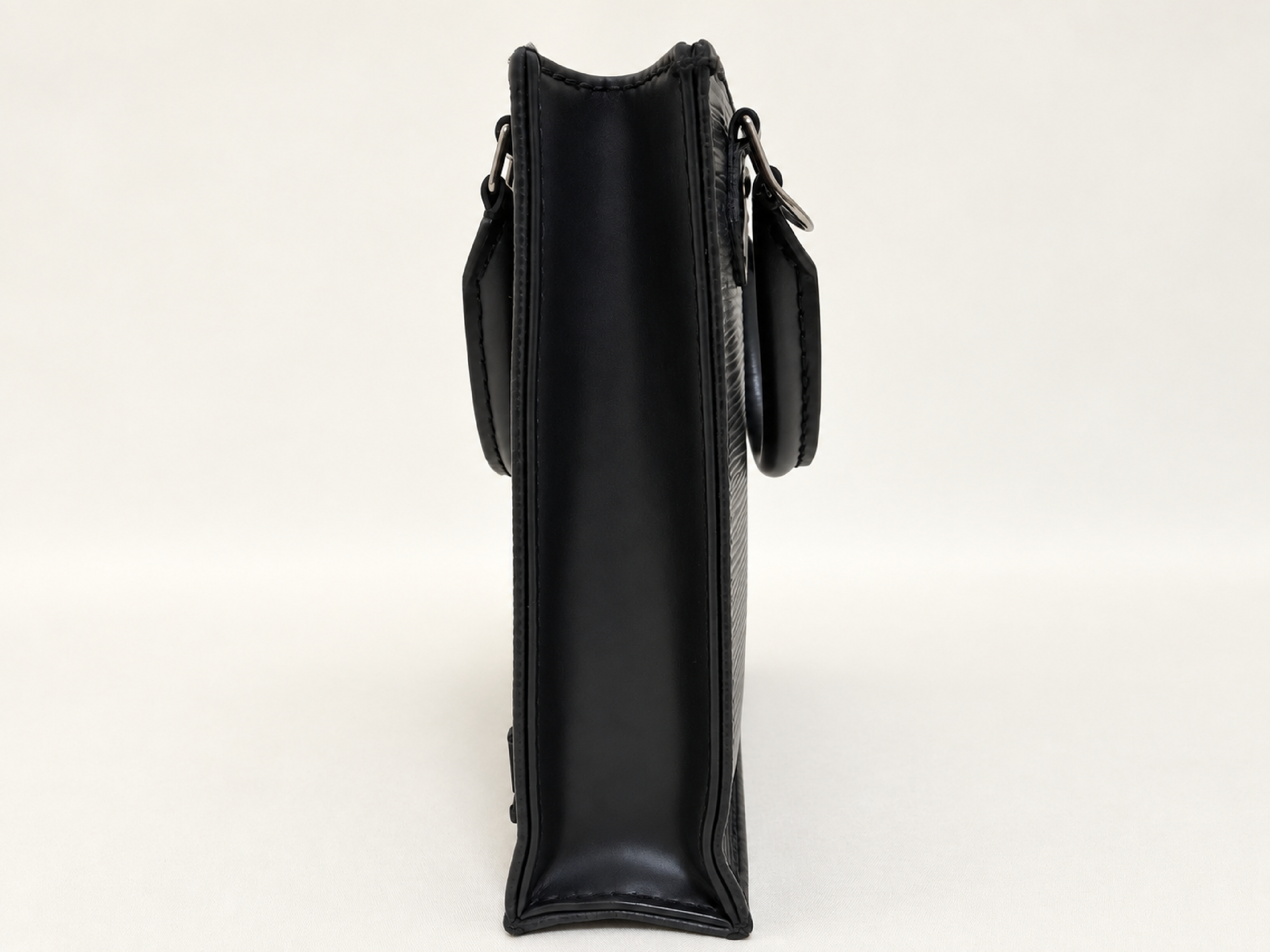 Epi Petite Sac Plat M69441 2-Way Shoulder Bag — view 3